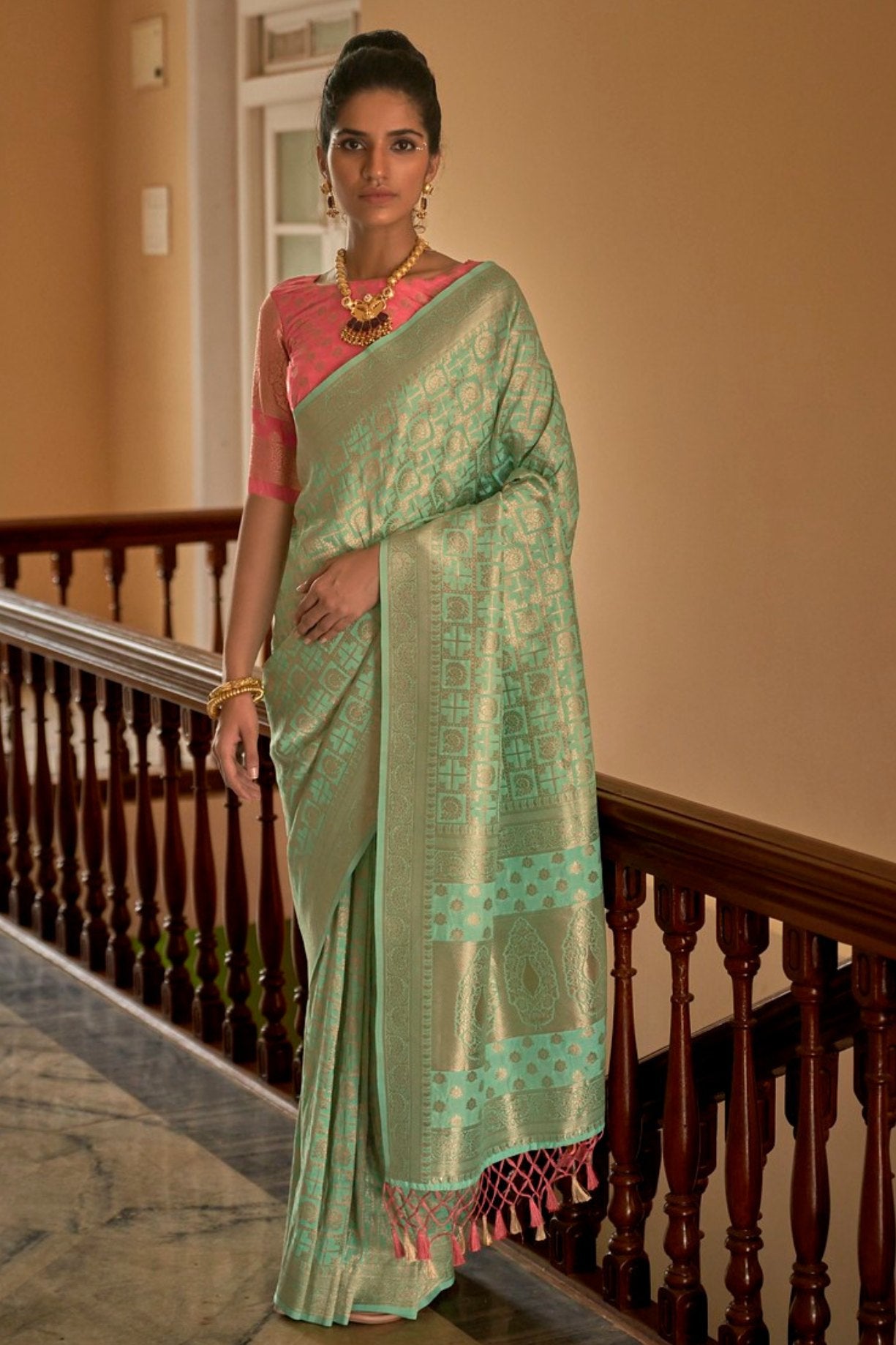 Buy MySilkLove Thistle Green Zari Woven Banarasi Saree Online