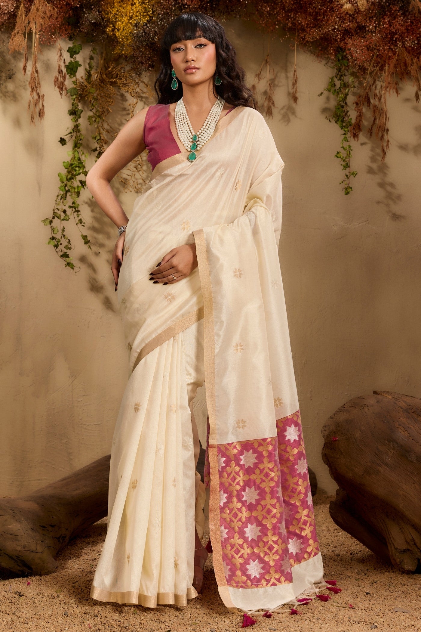 Buy MySilkLove Titan White Tussar Handloom Silk Saree Online