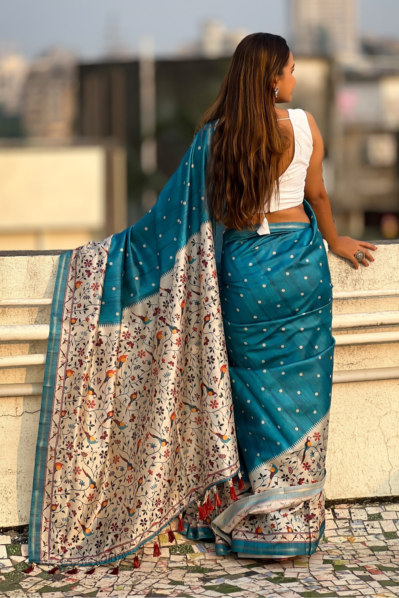 Buy MySilkLove Turquoise Blue Floral Printed Kalamkari Saree Online