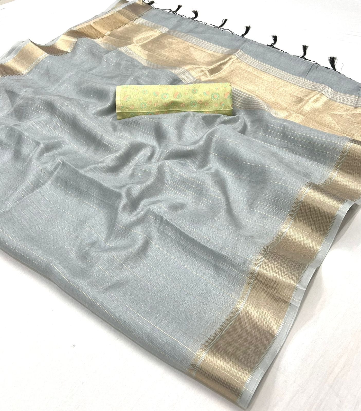 Buy MySilkLove Manatee Grey Chiffon Handloom Saree Online