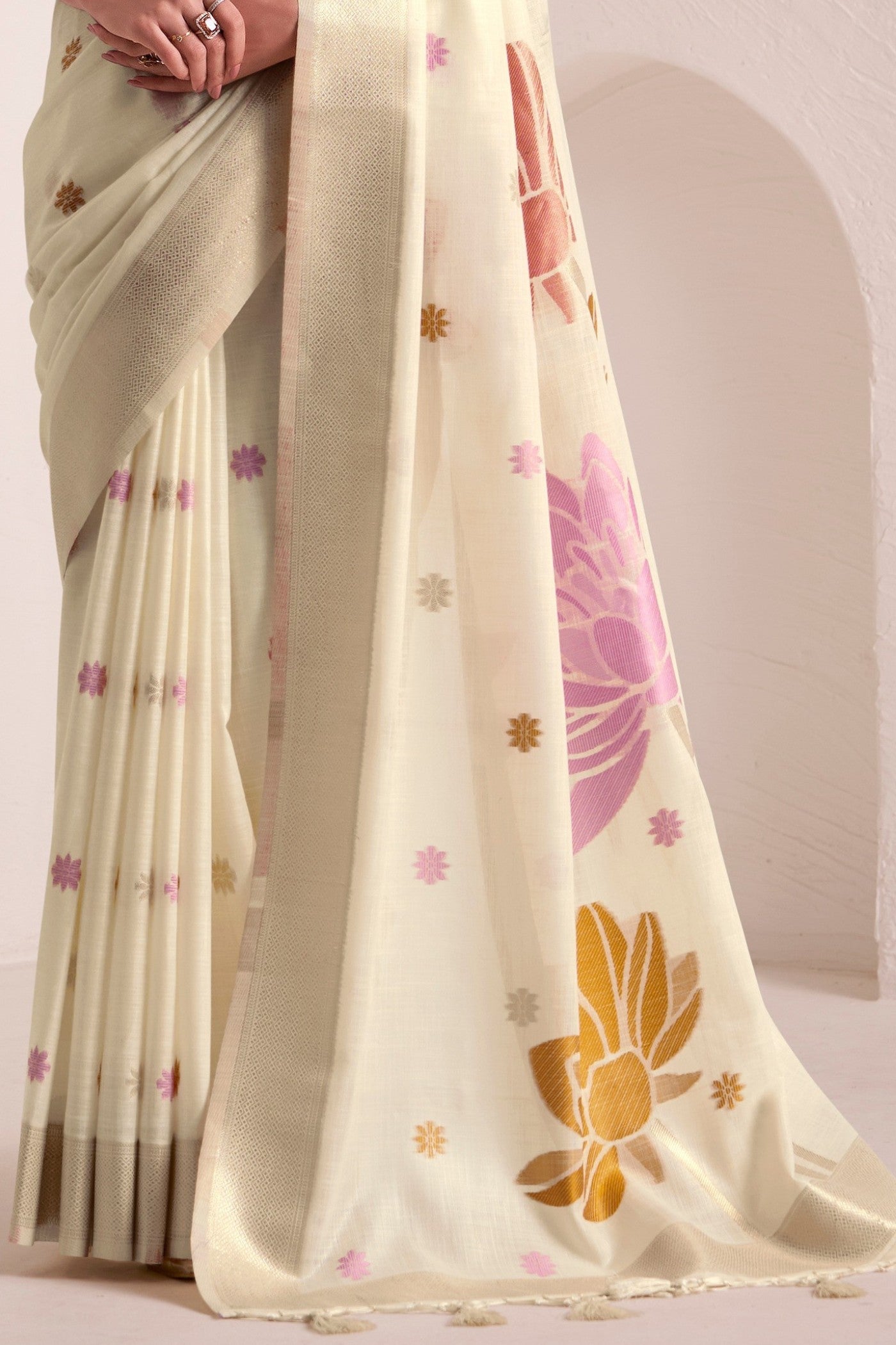Buy MySilkLove Pearl White Woven Linen Saree Online