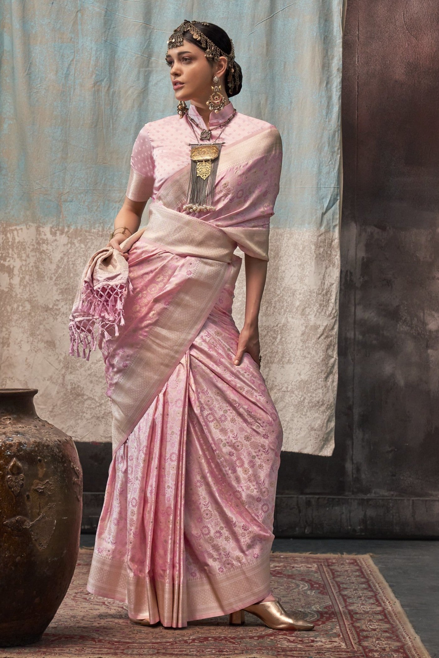 Buy MySilkLove Melon Pink Banarasi Handloom Saree Online