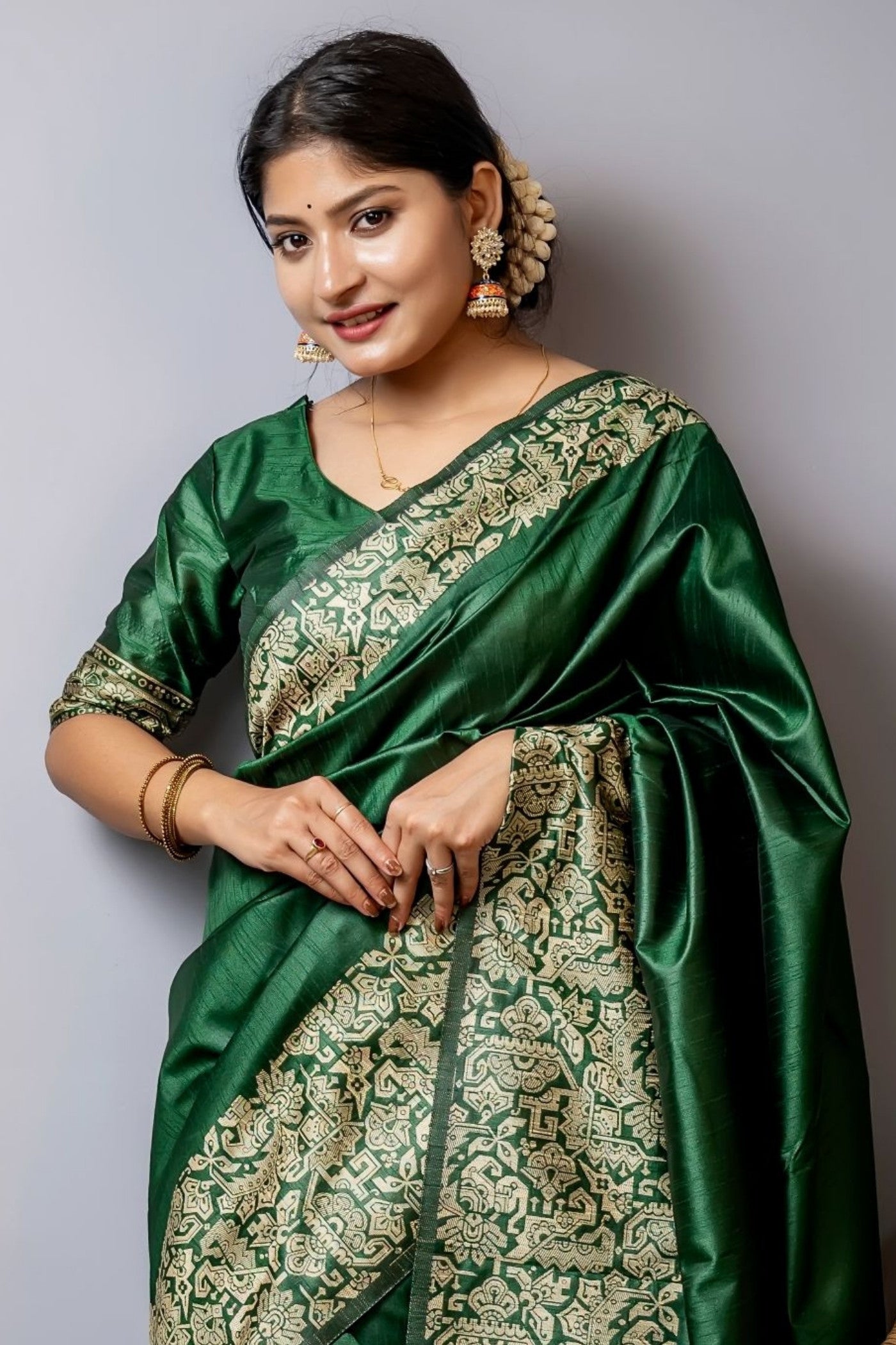 Buy MySilkLove Forest Green Banarasi Handloom Raw Silk Saree Online