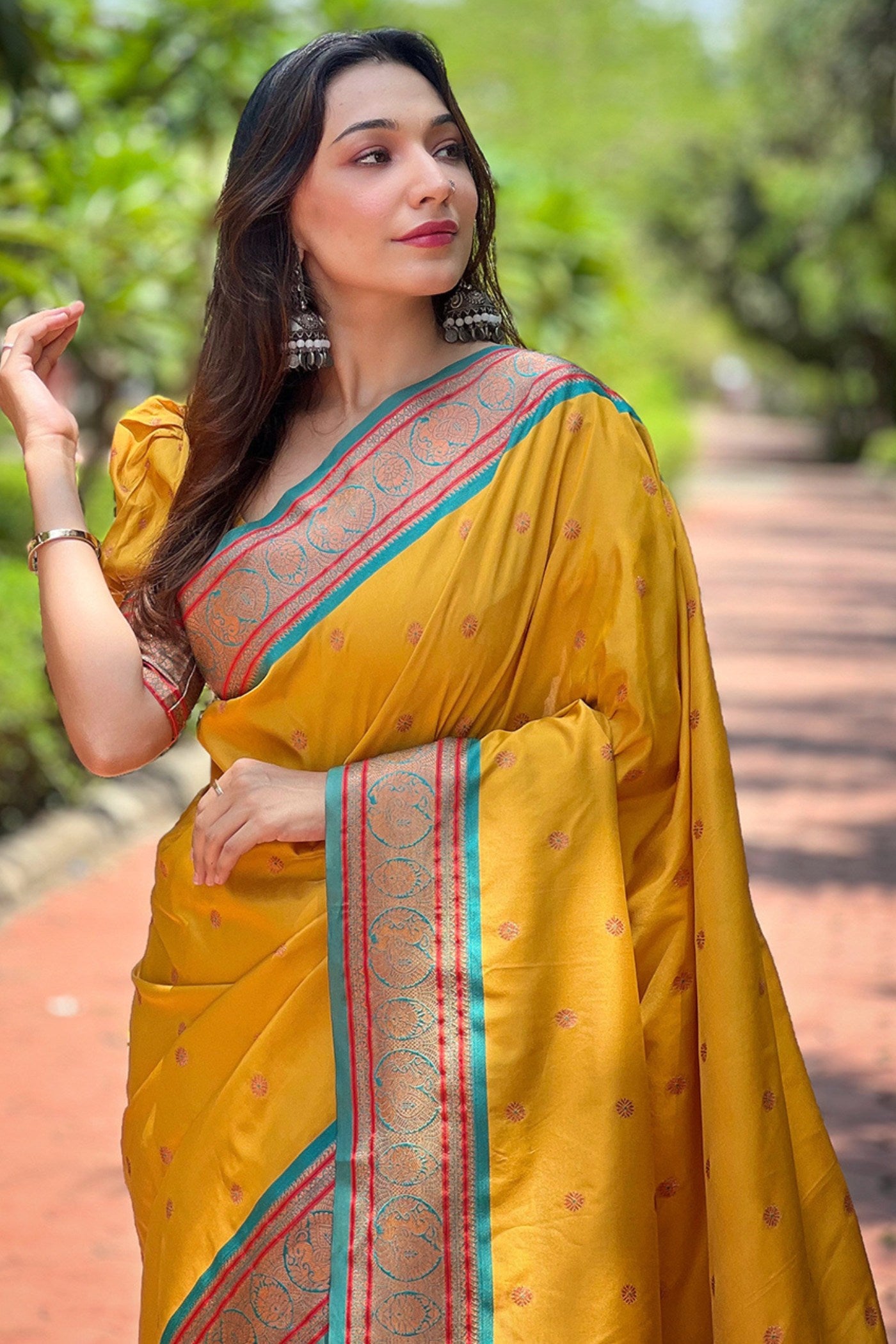 Buy MySilkLove Daisy Yellow Zari Woven Paithani Saree Online