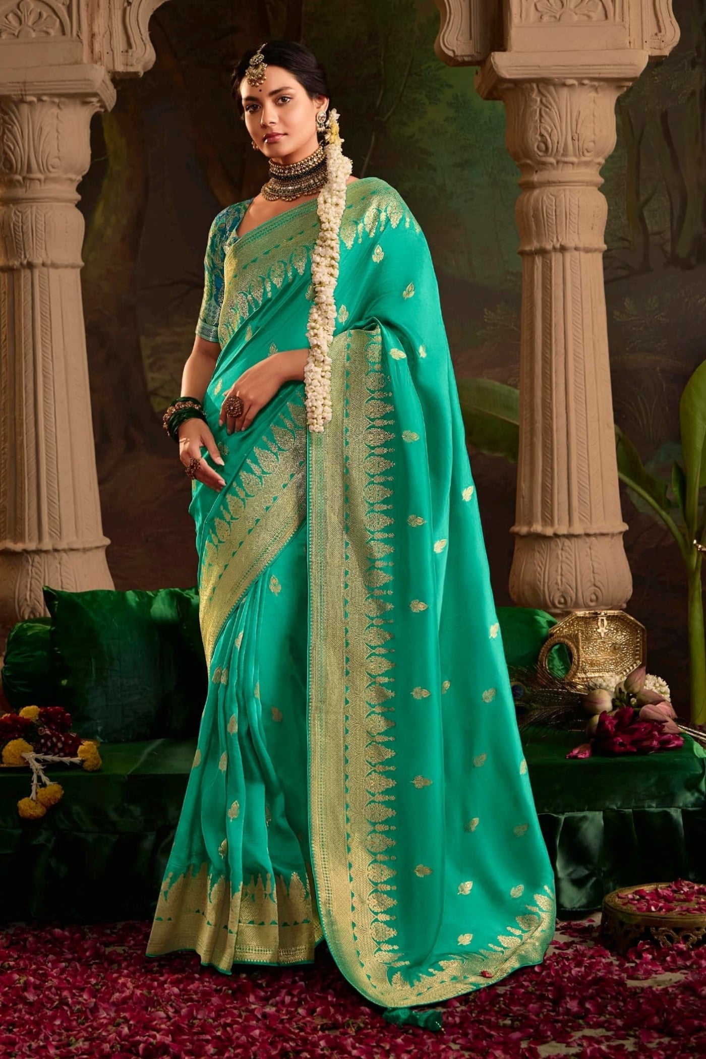 Buy MySilkLove Emerald Green Designer Banarasi Dola Silk Saree Online