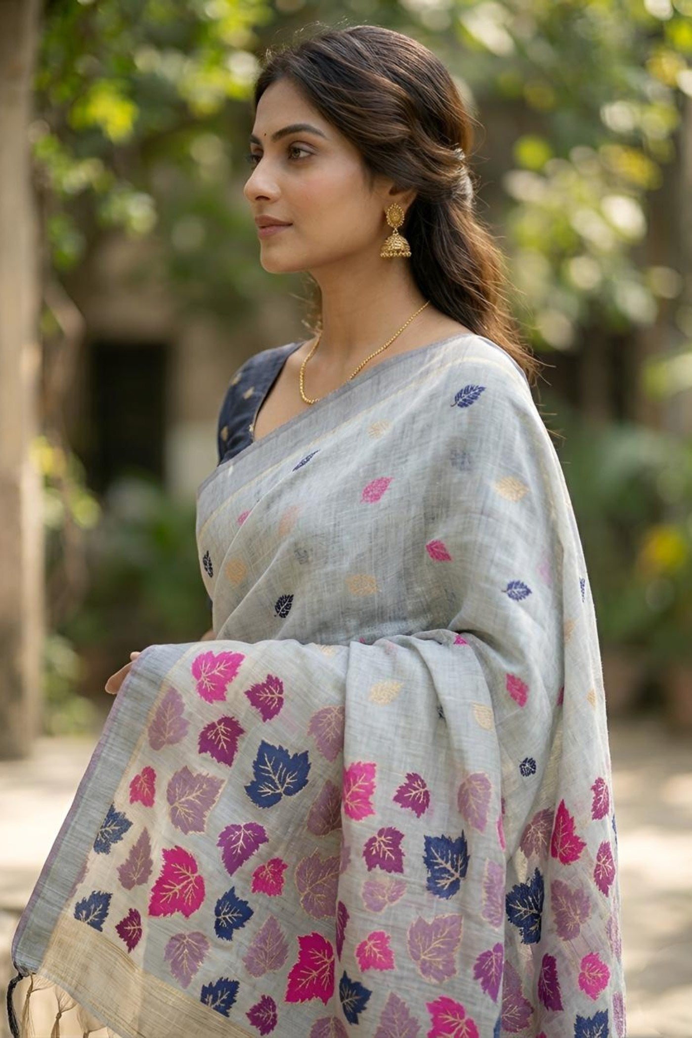 Buy MySilkLove Frost Grey Woven Linen Saree Online