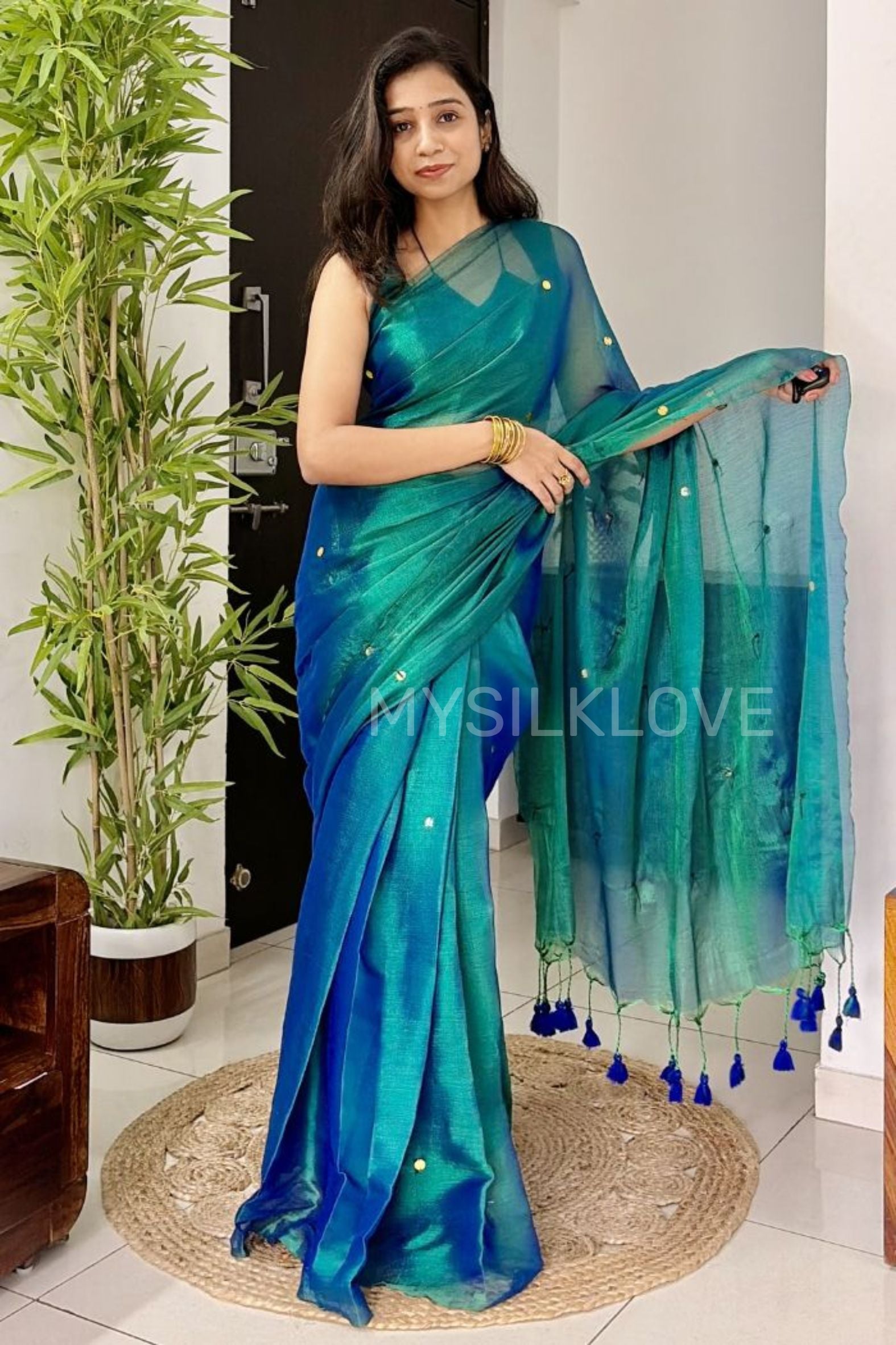 Buy MySilkLove Emerald Green Tikali work Tissue Silk saree Online