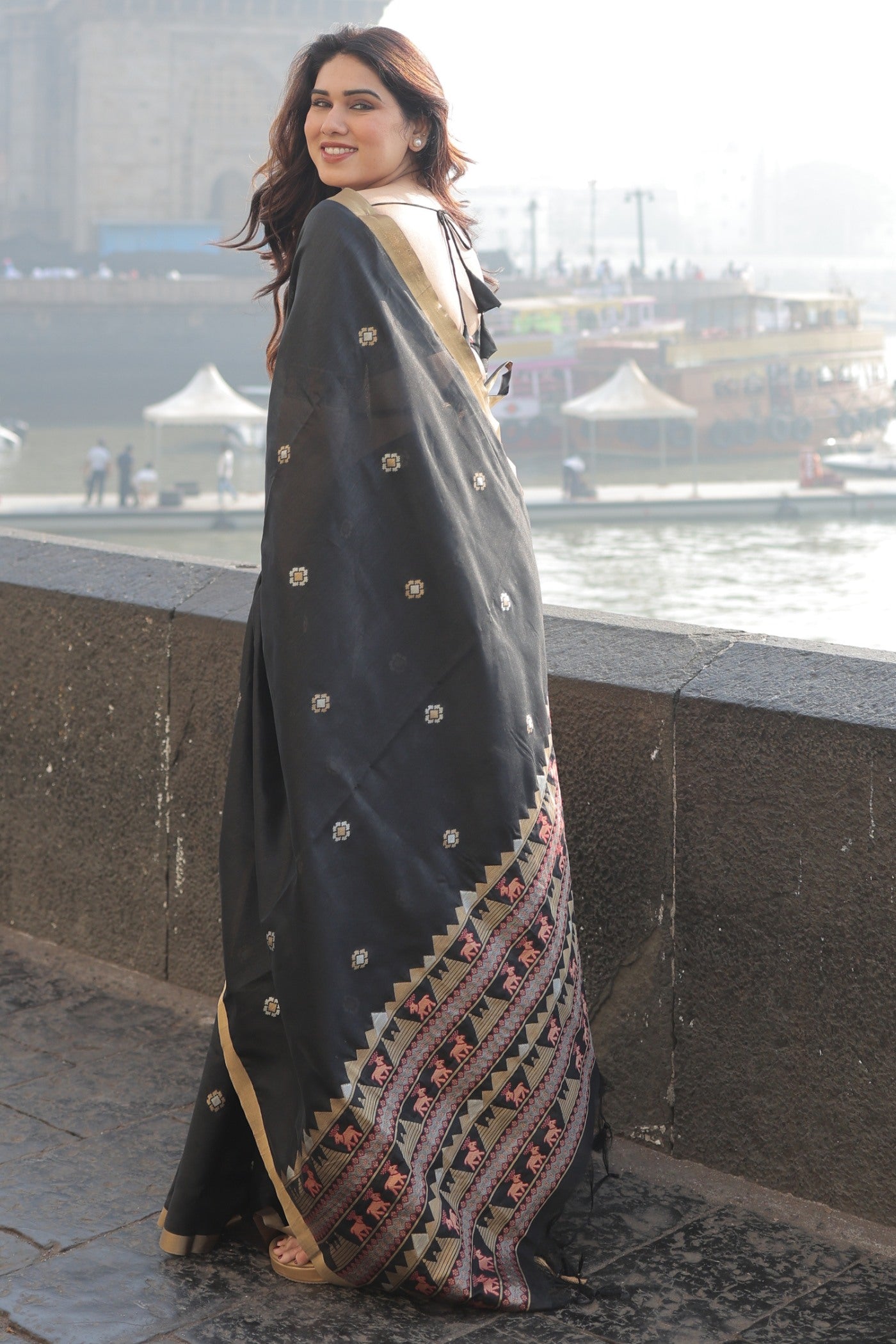 Buy MySilkLove Jade Black Tussar Handloom Silk Saree Online