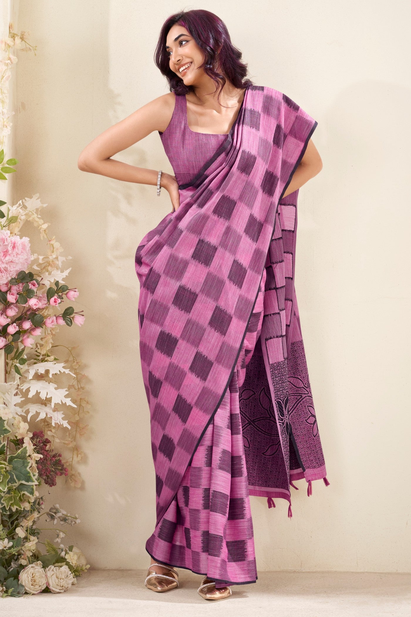 Buy MySilkLove Jamun Purple Woven Linen Saree Online