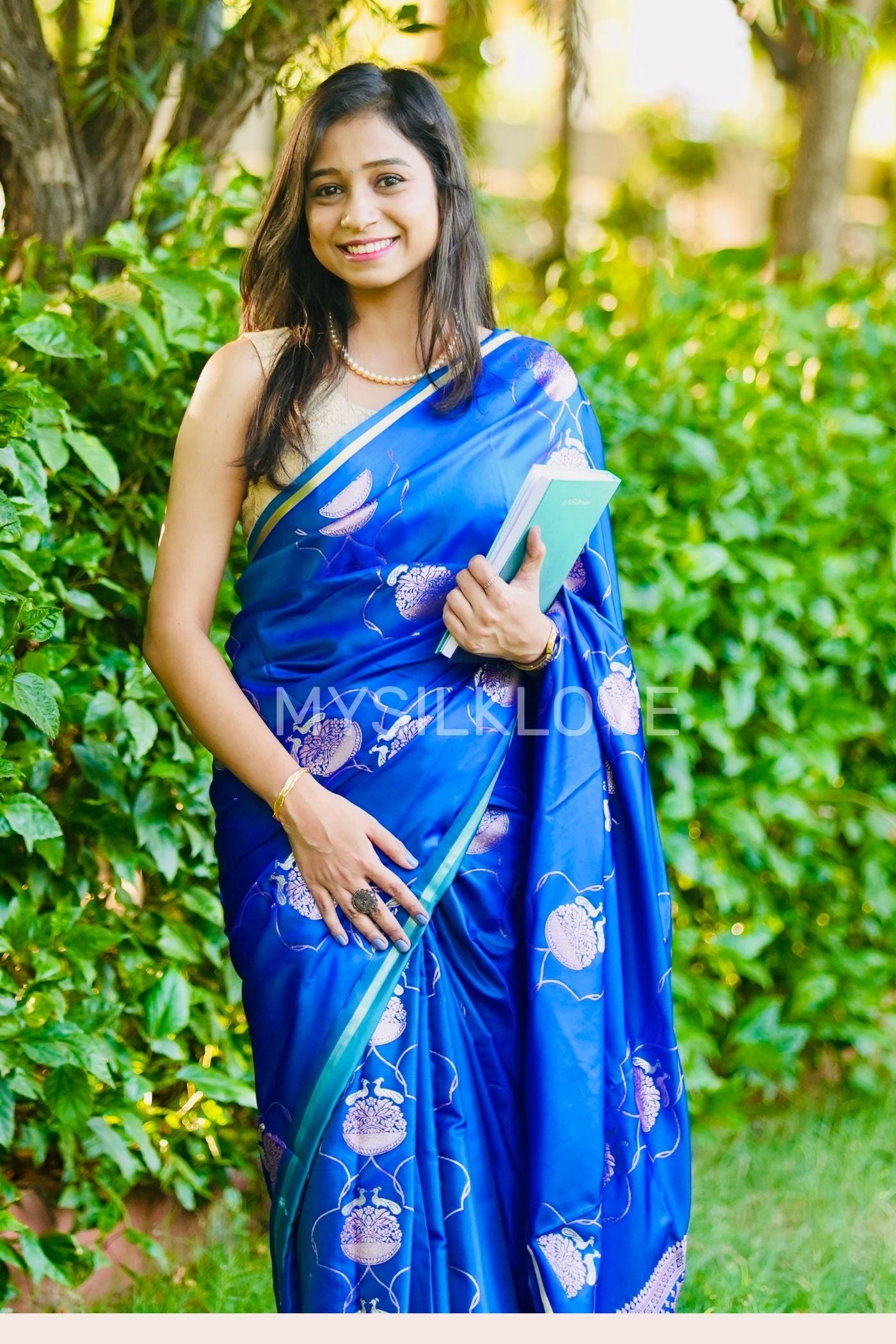 Buy MySilkLove Royal Blue Handloom Satin Silk Saree Online
