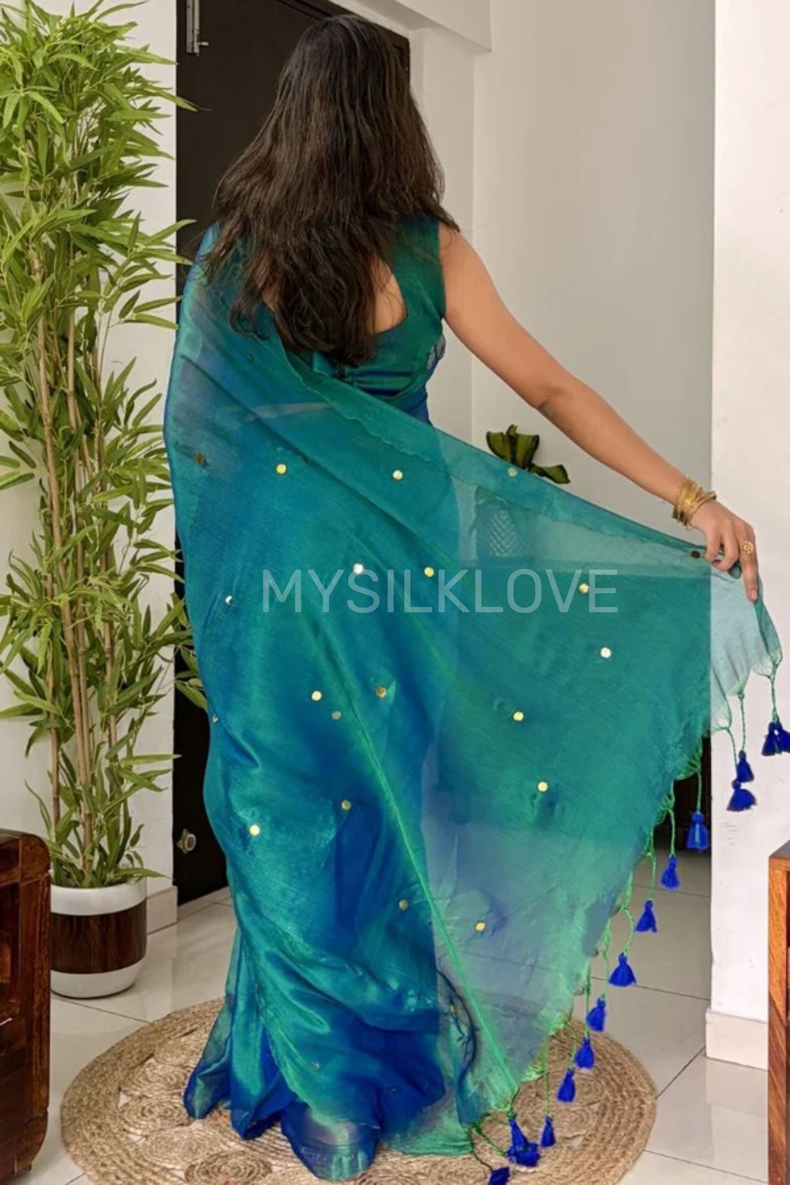 Buy MySilkLove Emerald Green Tikali work Tissue Silk saree Online