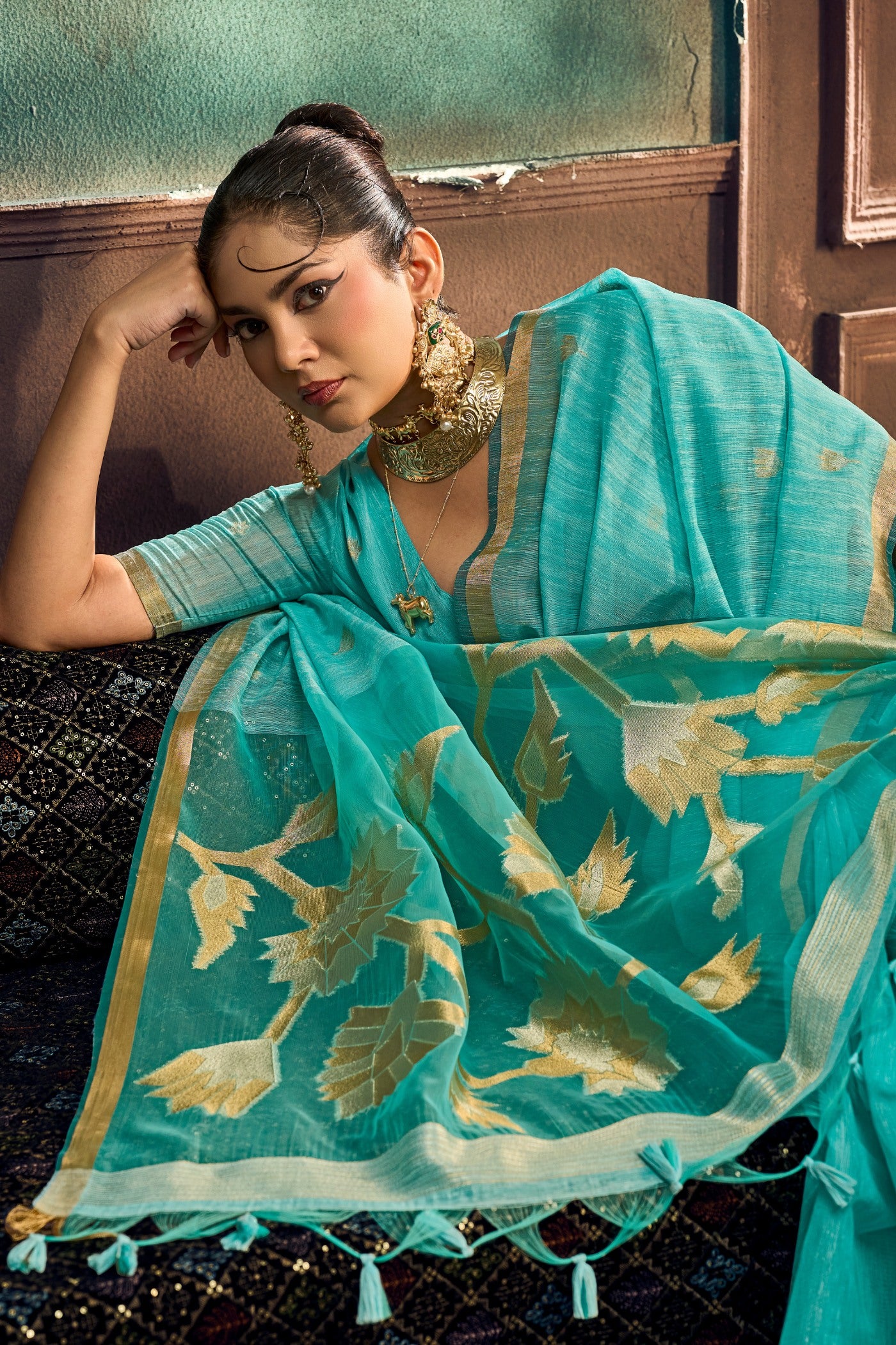 Buy MySilkLove Aqua Blue Munga Handloom Cotton Saree Online