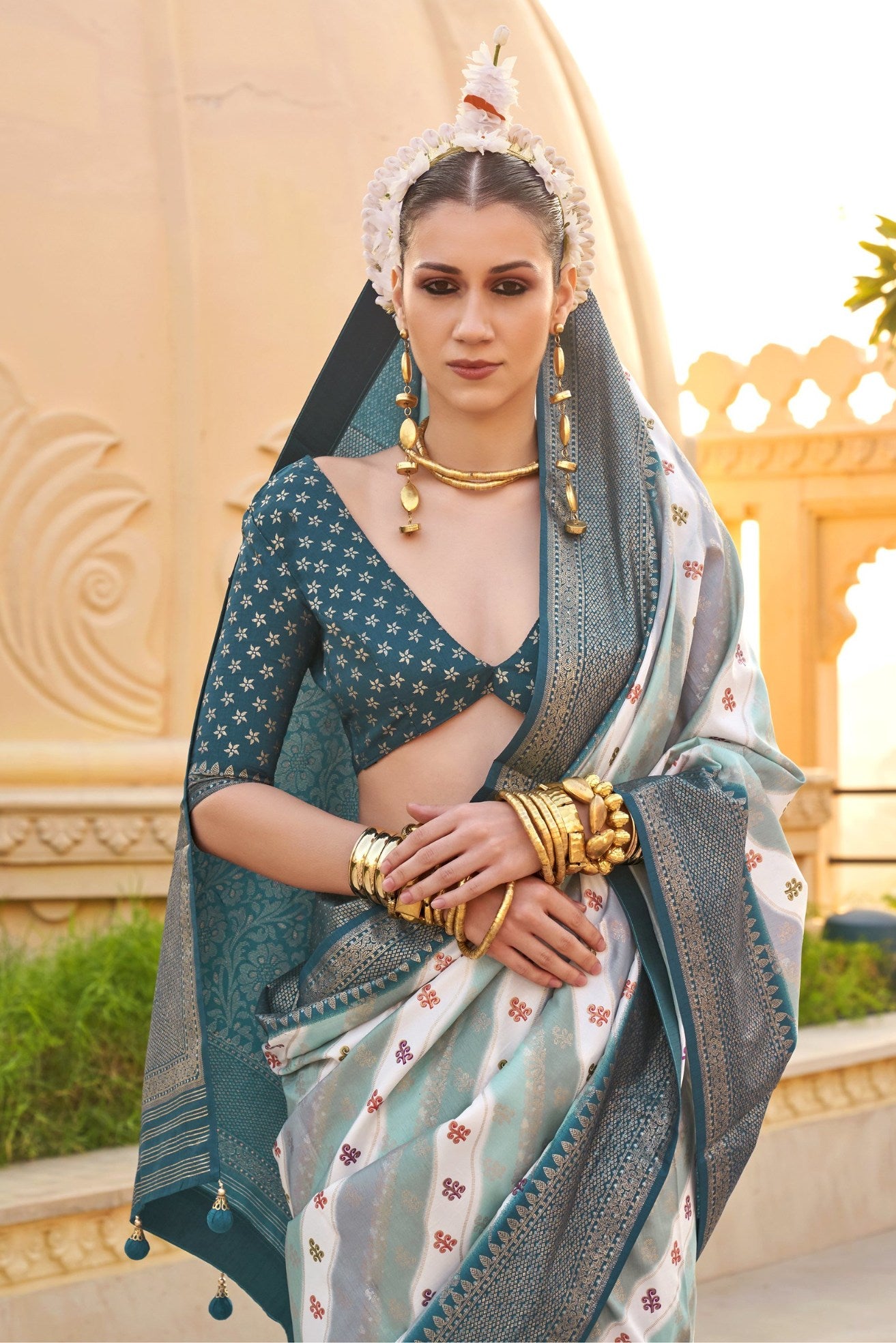 MySilkLove Corduroy Grey Woven Patola Printed Silk Saree