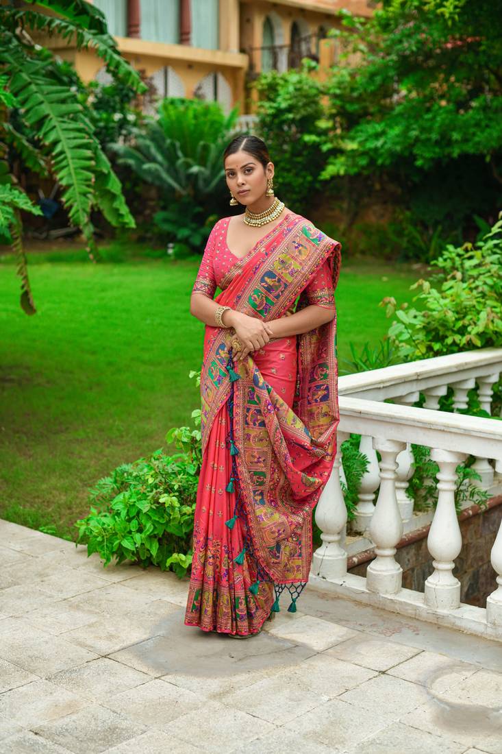 Buy MySilkLove Salmon Red Kashmiri Woven Banarasi Silk Saree Online