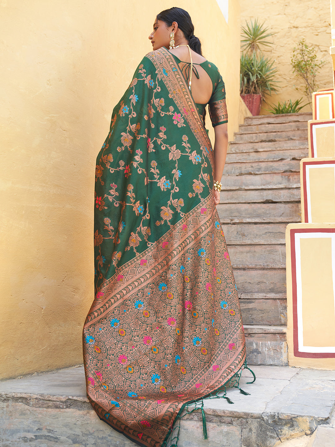 Buy MySilkLove Rashmika Mandana collection Viridian Green Woven Handloom Saree Online