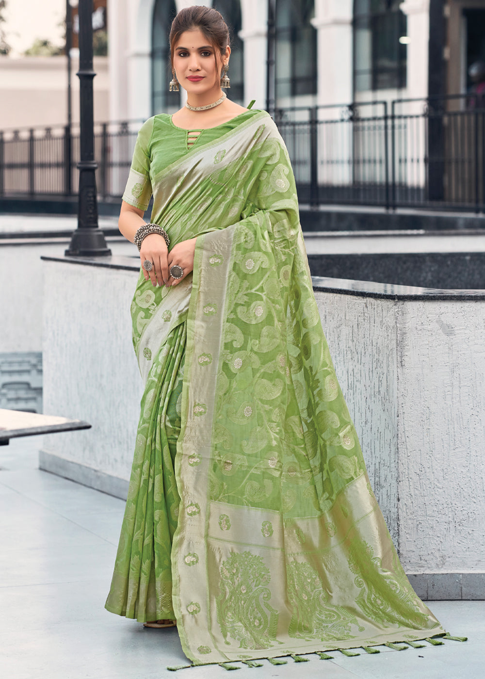 Buy MySilkLove Chenni Green Lucknowi Linen Cotton Saree Online