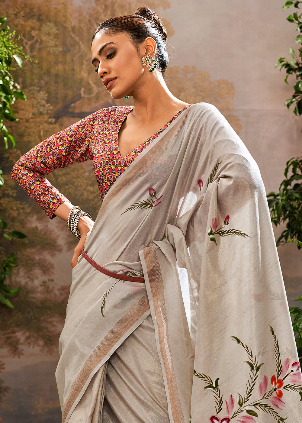 Buy MySilkLove Lead Grey Hand Painted Linen Silk Saree Online