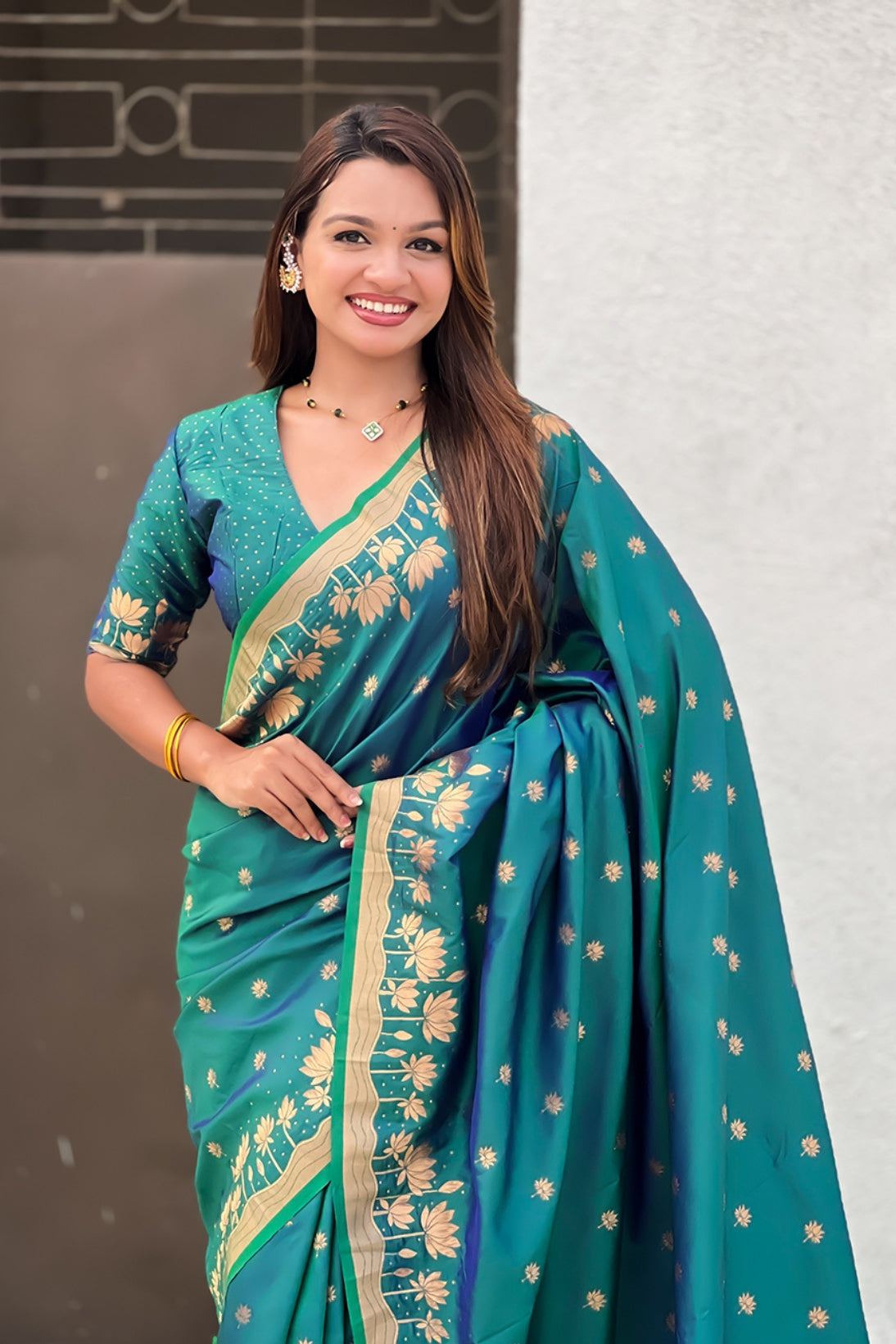 MySilkLove Bottle Green Woven Lotus Banarasi Saree