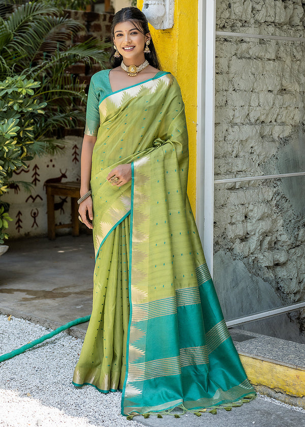 Buy AFORMI Woven, Printed Banarasi Pure Silk Saree Mango Colour Online at  Best Prices in India - JioMart.