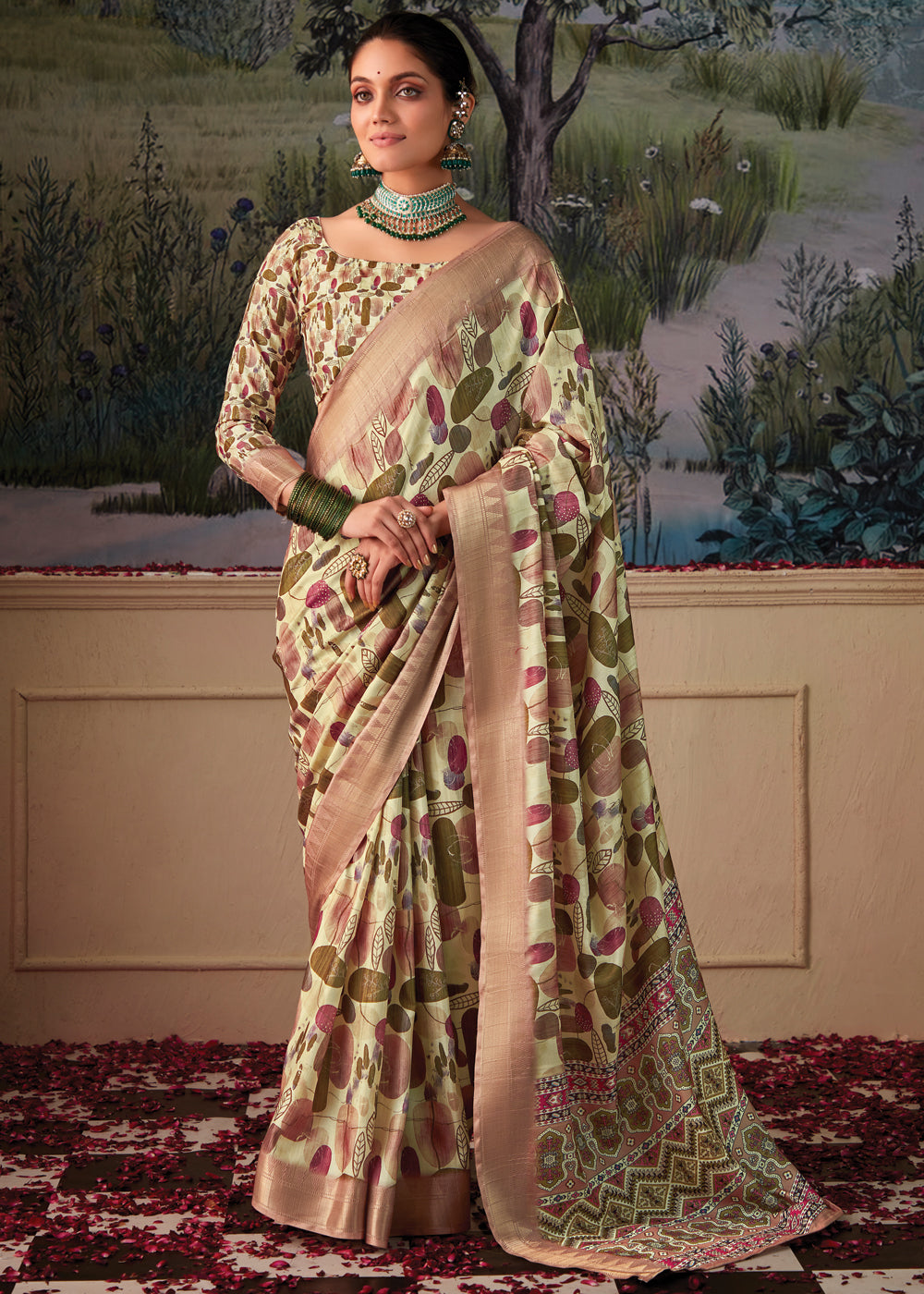 Buy MySilkLove Arrowtown Green Woven Banarasi Tussar Silk Saree Online