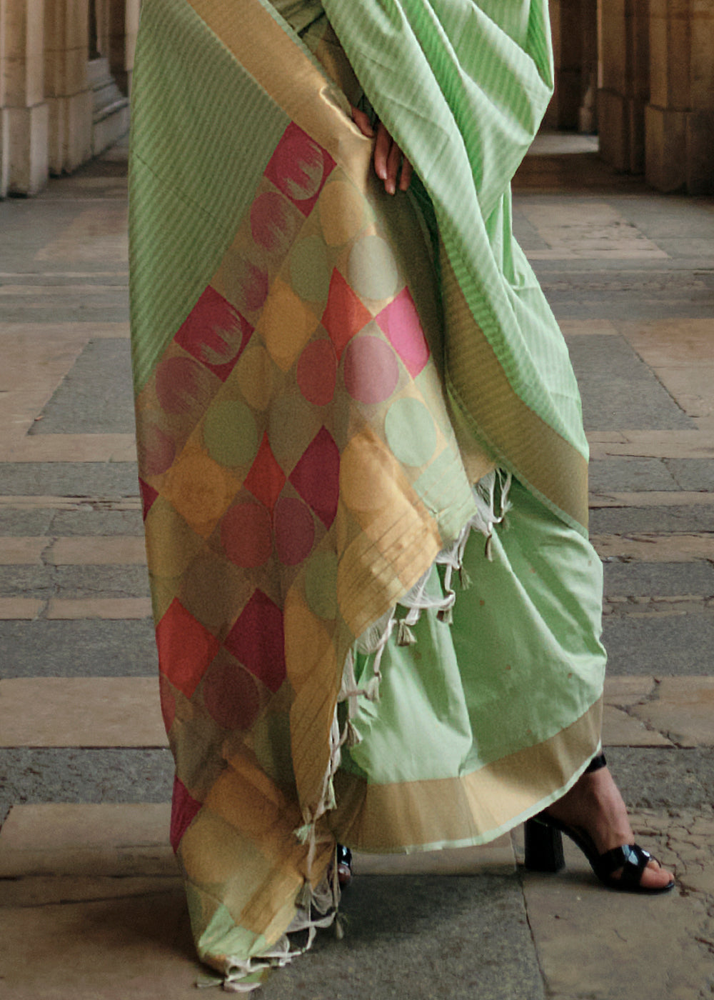 Buy MySilkLove Envy Zinnia Green Banarasi Handloom Saree Online