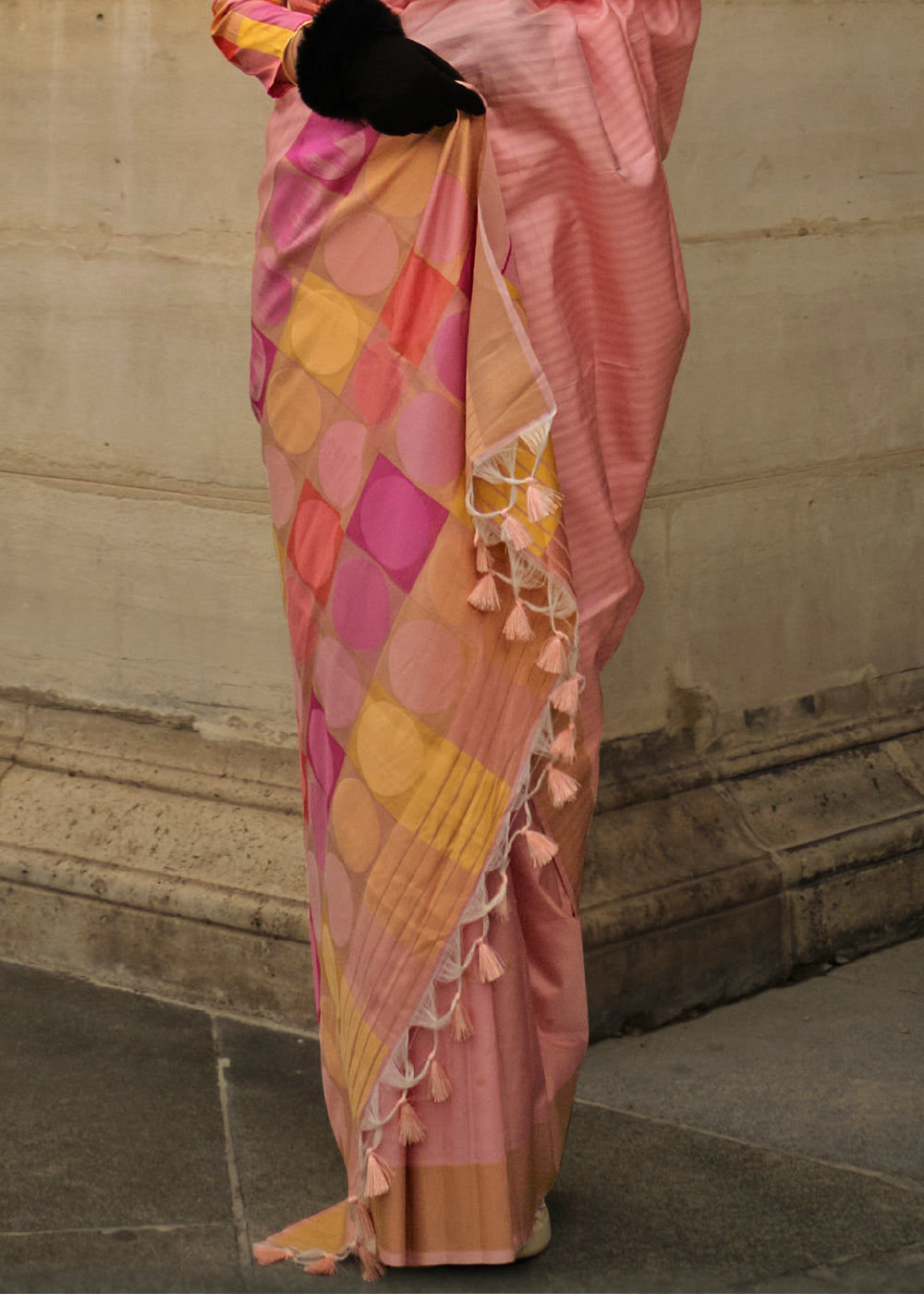 Buy MySilkLove Dahlia Pink Banarasi Handloom Saree Online