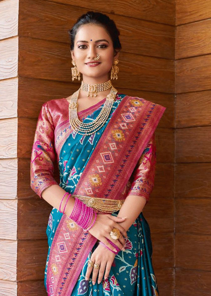 MySilkLove Allports Blue and Pink Woven Kanchipuram Saree