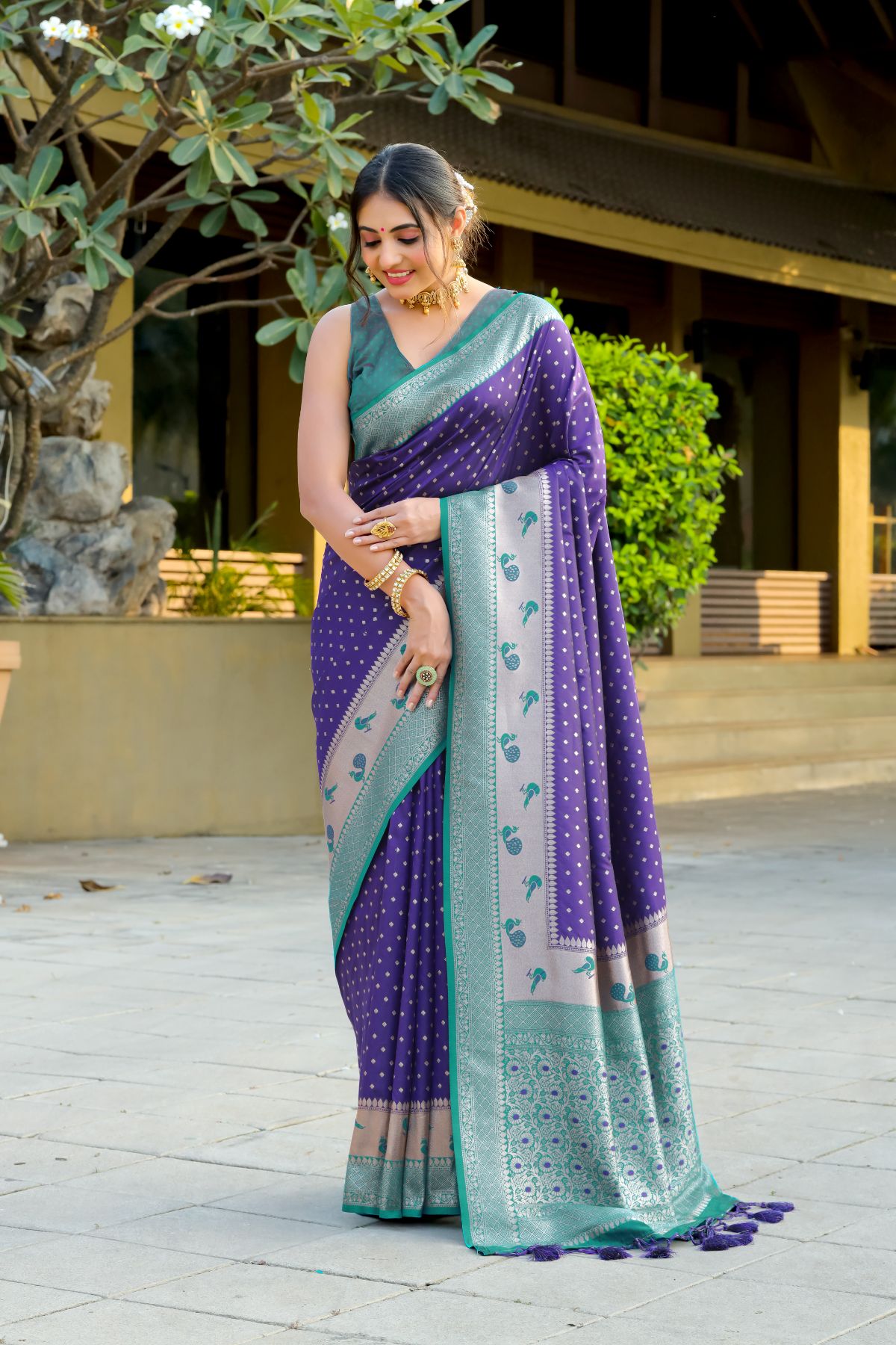 Buy MySilkLove Pacific Blue and Green Banarasi Paithani Silk Saree Online