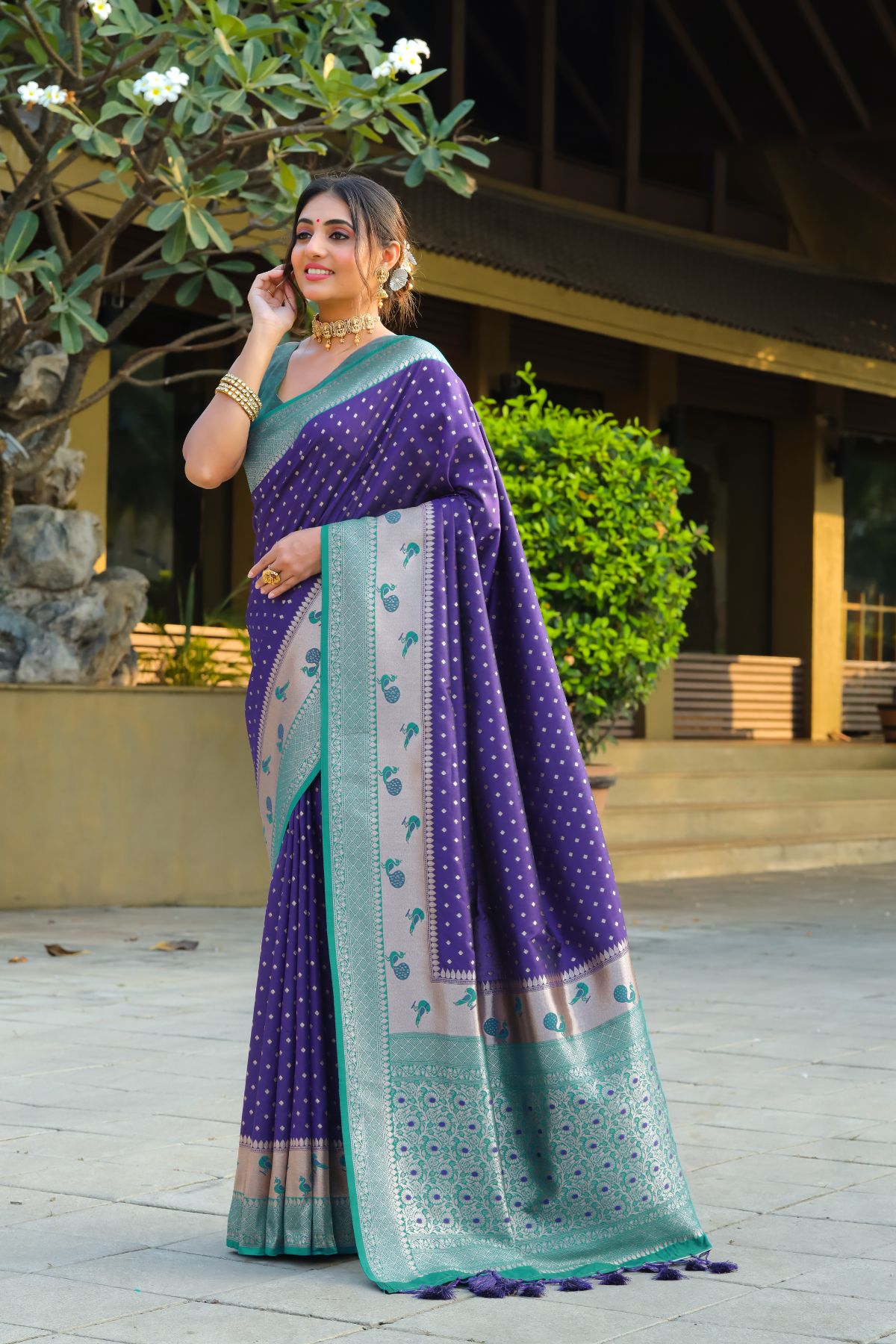 Buy MySilkLove Pacific Blue and Green Banarasi Paithani Silk Saree Online