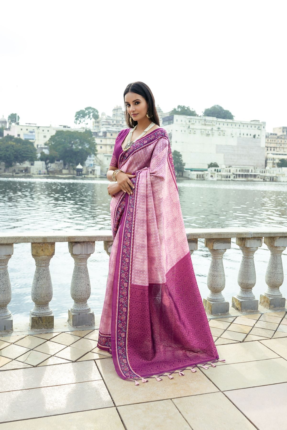 Buy MySilkLove Cavern Pink Cotton Silk Saree Online