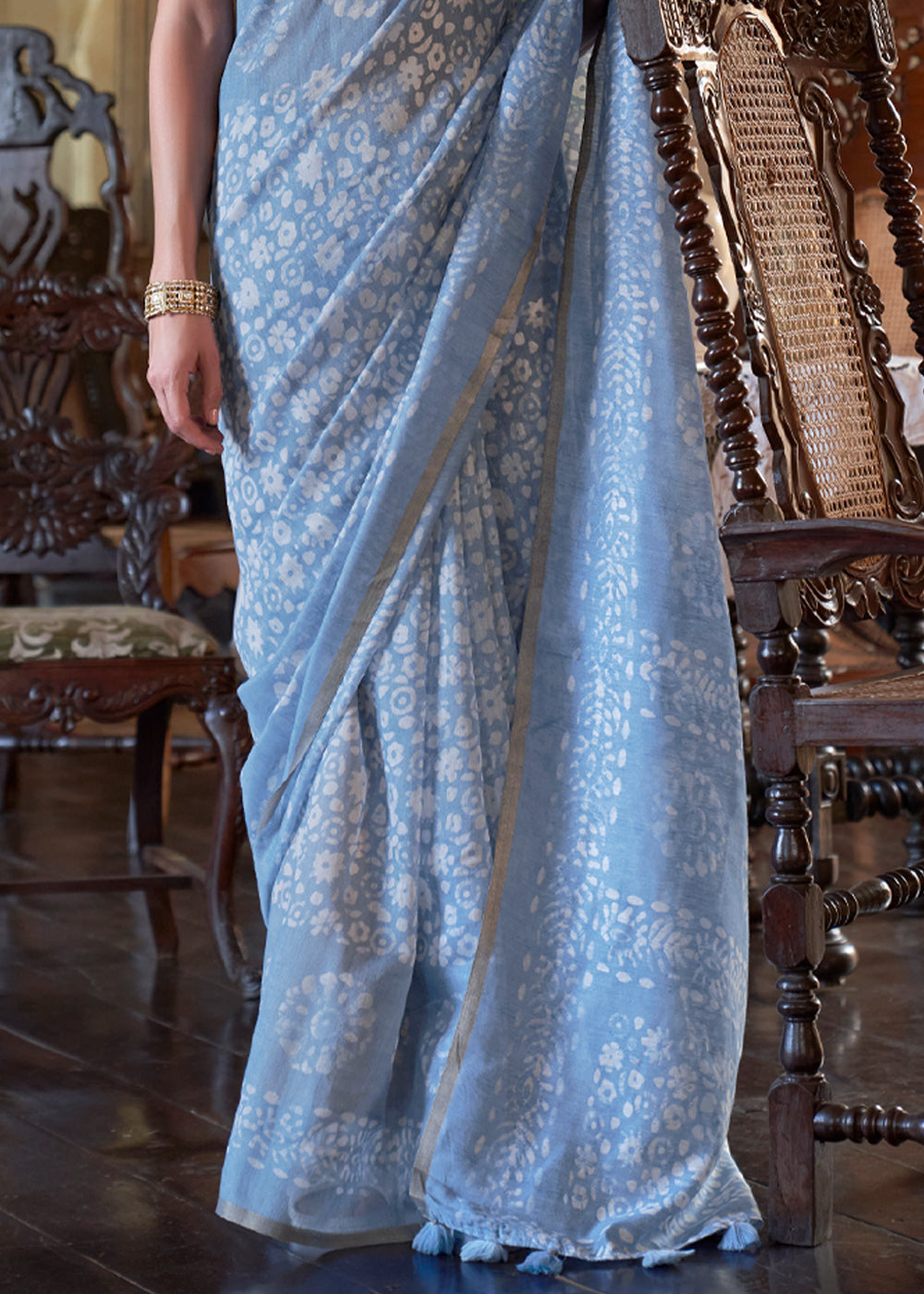 Buy MySilkLove Pigeon Post Blue Light Weight Linen Saree Online