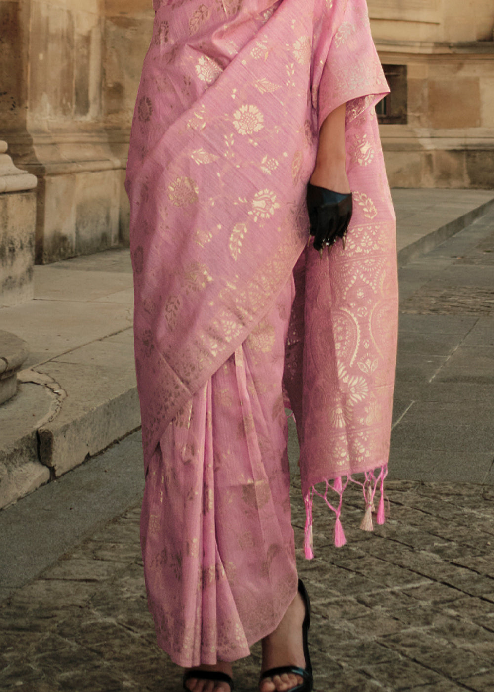 Buy MySilkLove Givry Pink Zari Woven Banarasi Saree Online