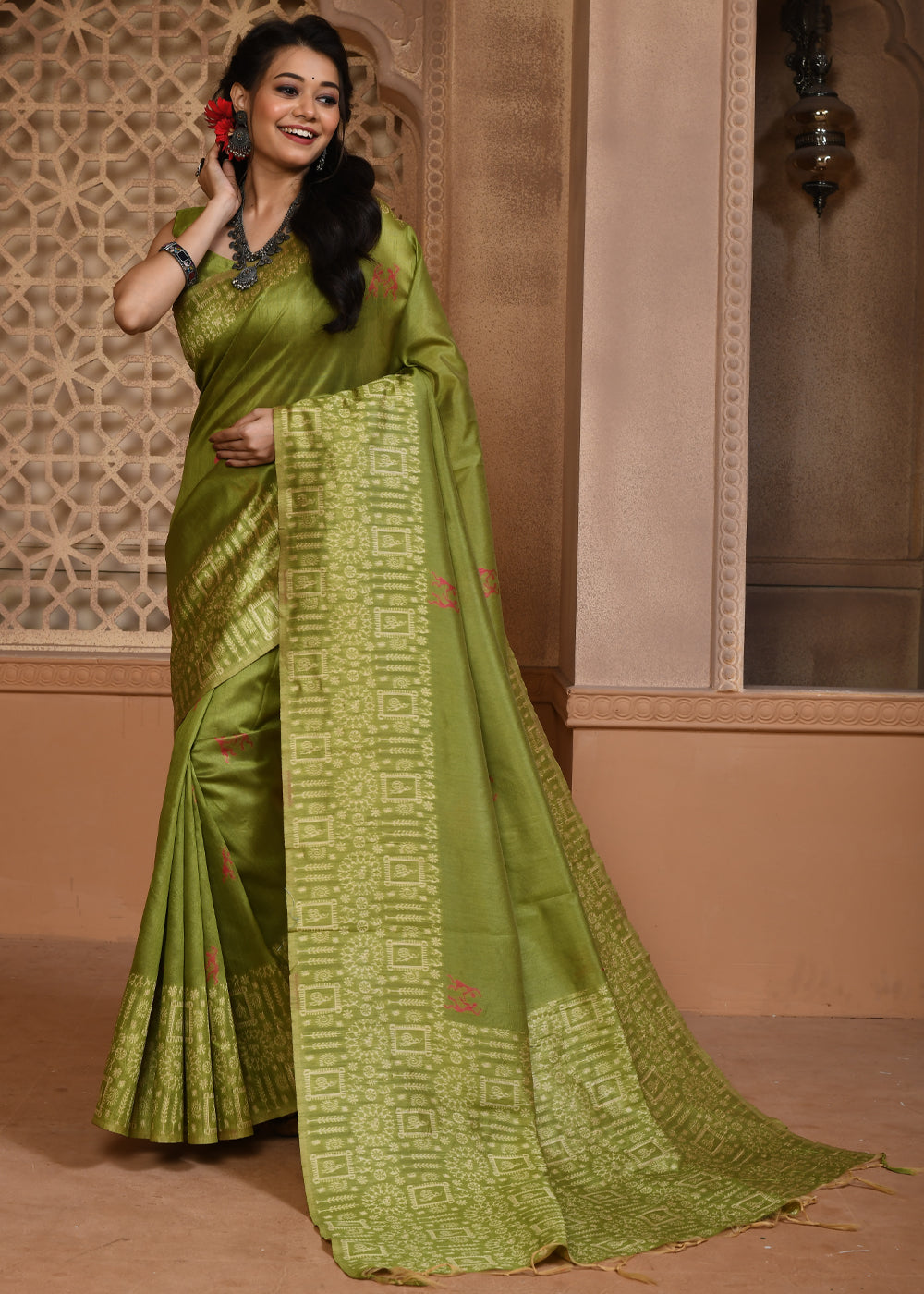 Buy MySilkLove Crete Green Woven Textured Cotton Silk Saree Online