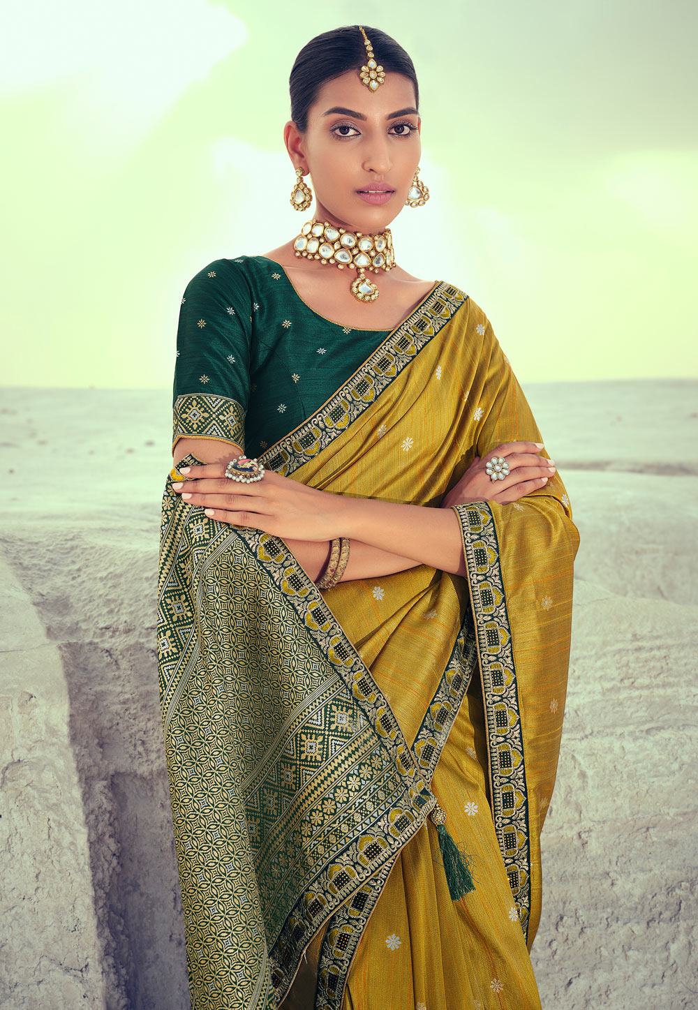 Buy MySilkLove Luxor Gold Yellow Woven Banarasi Saree Online