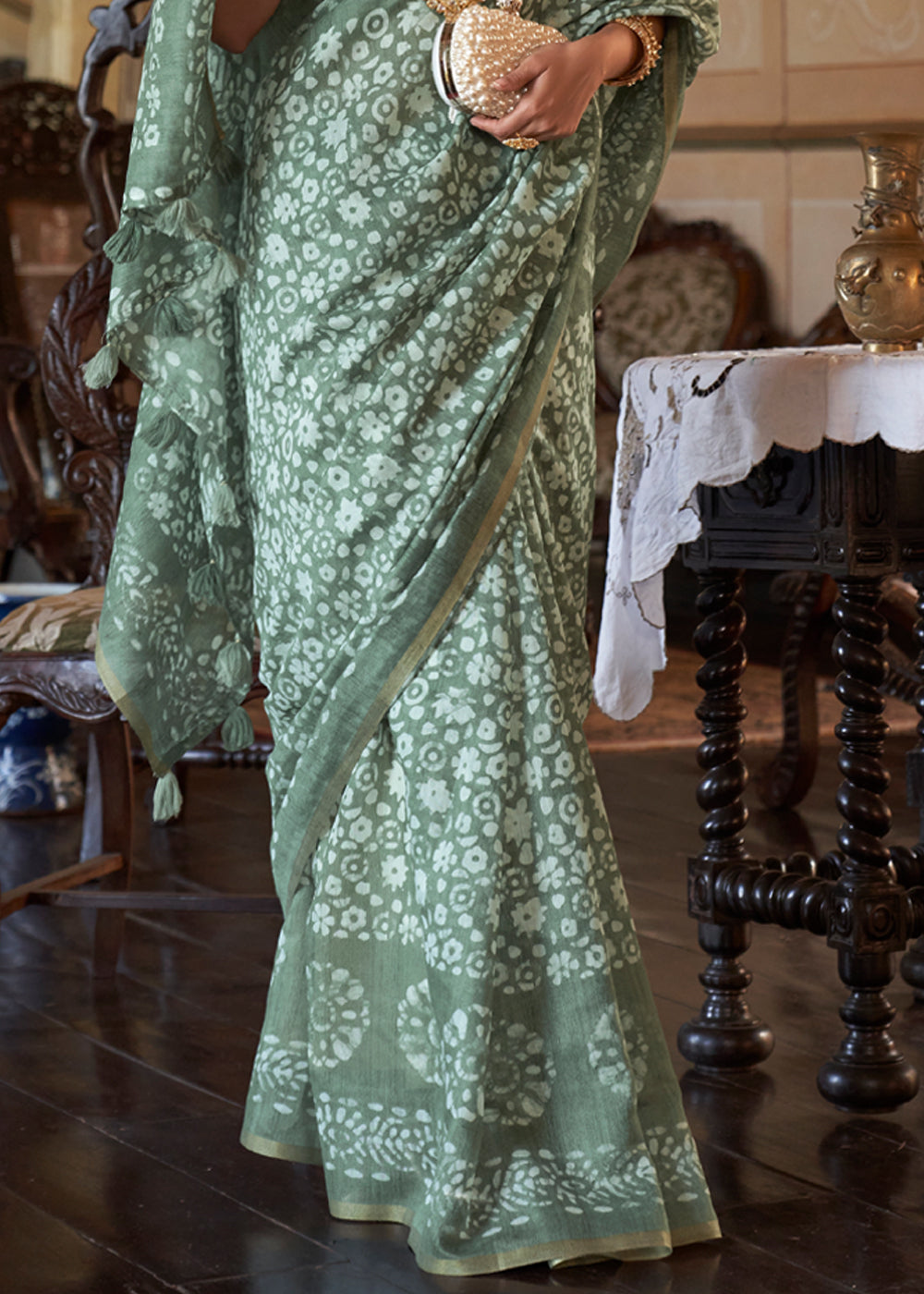 Buy MySilkLove Pewter Green Light Weight Linen Saree Online