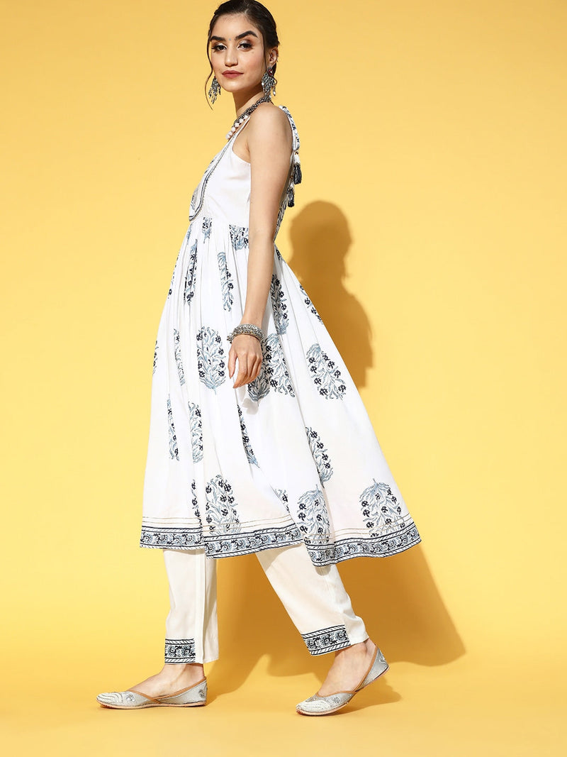 Selago White and Blue Floral Printed Dupatta Set