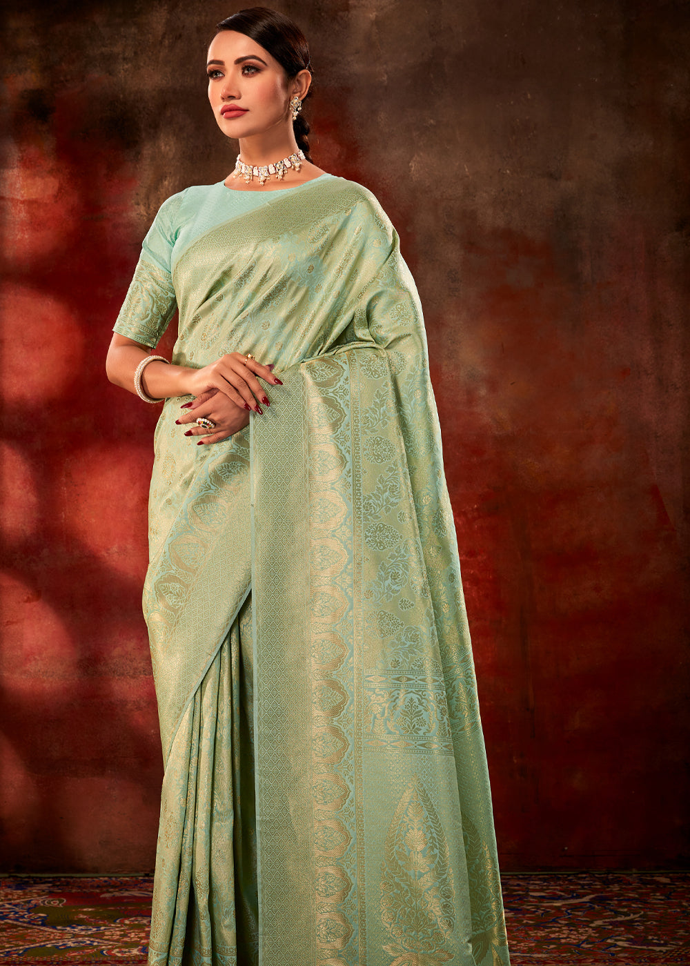 Buy MySilkLove Sage Green Woven Kanjivaram Silk Saree Online