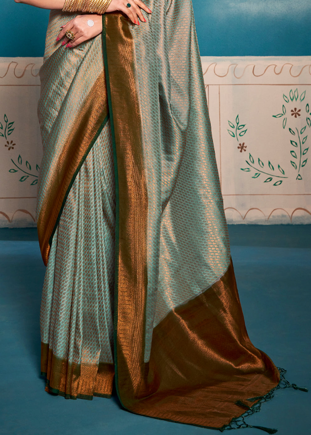 Buy MySilkLove Bitter Green Woven Kanjivaram Silk Saree Online