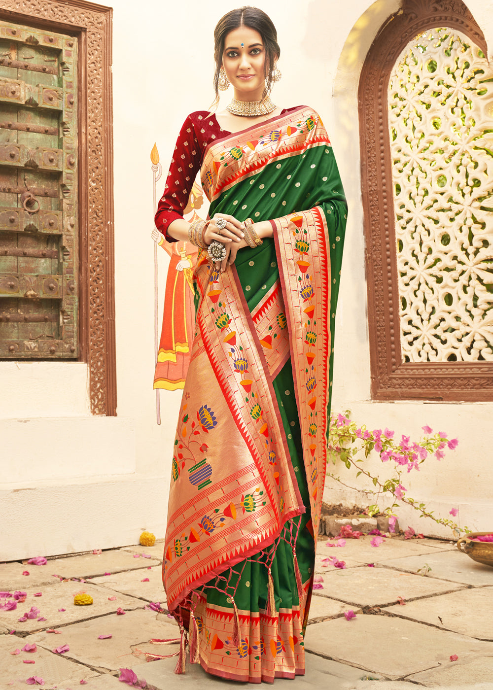 Buy MySilkLove Hippie Green Woven Paithani Silk Saree Online