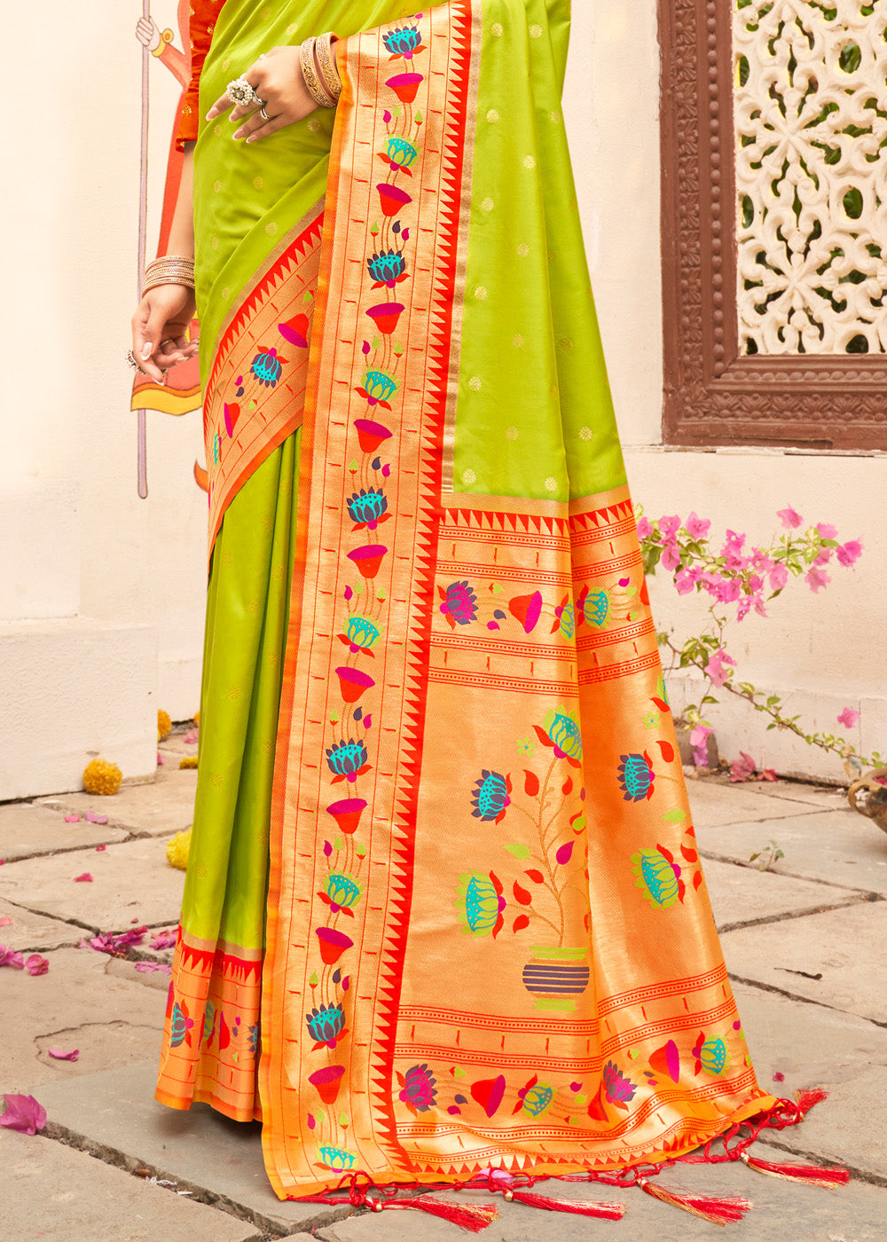 Buy MySilkLove Pear Green Woven Paithani Silk Saree Online