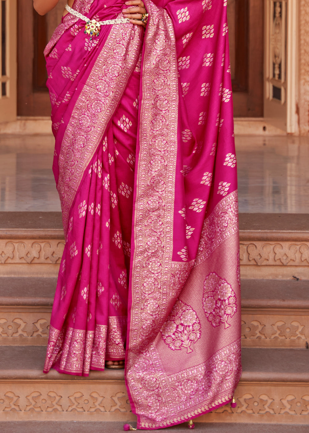 Buy MySilkLove Mauvelous Pink Woven Banarasi Soft Silk Saree Online