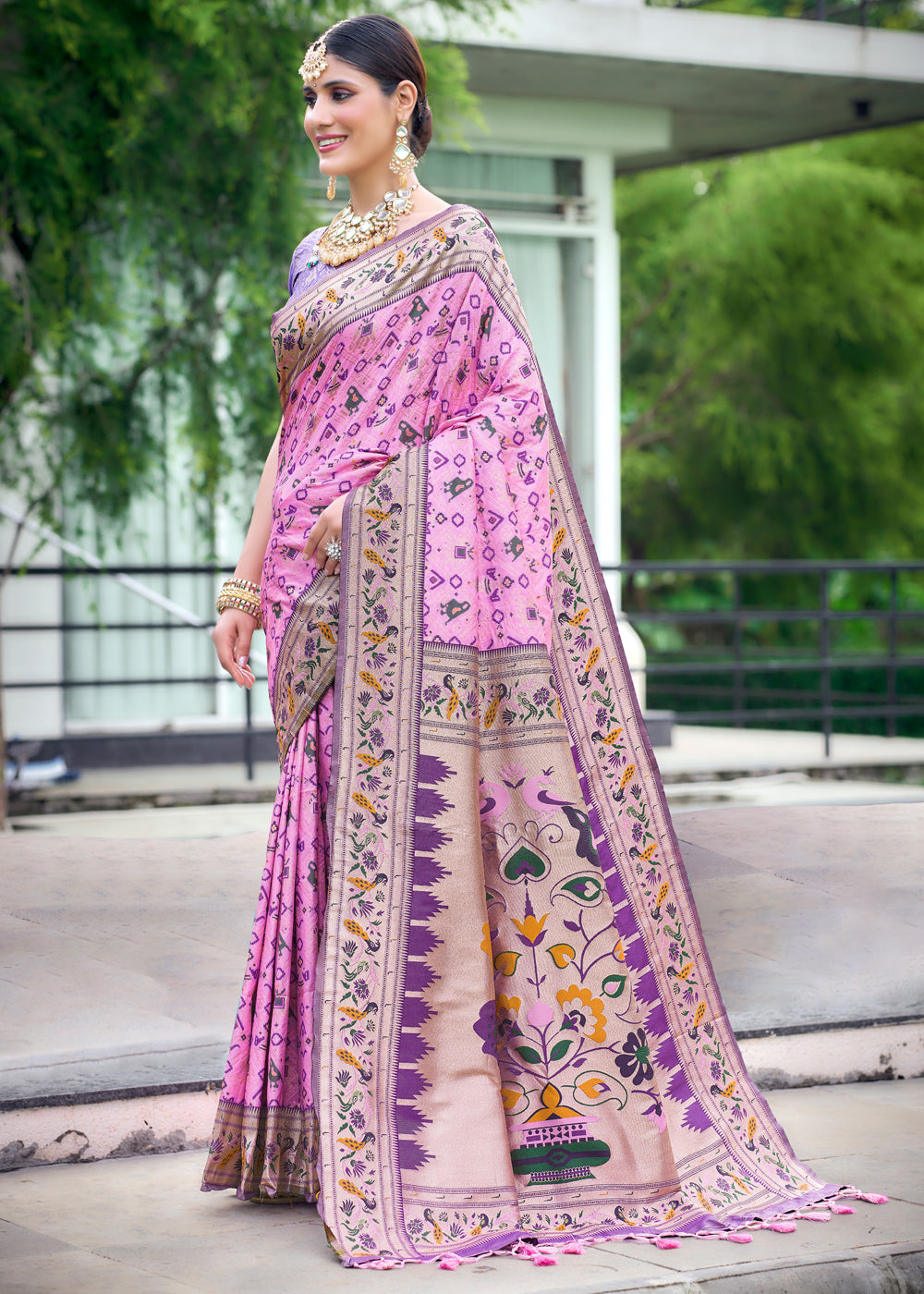 Buy MySilkLove Orchid Pink Woven Paithani Patola Silk Saree Online