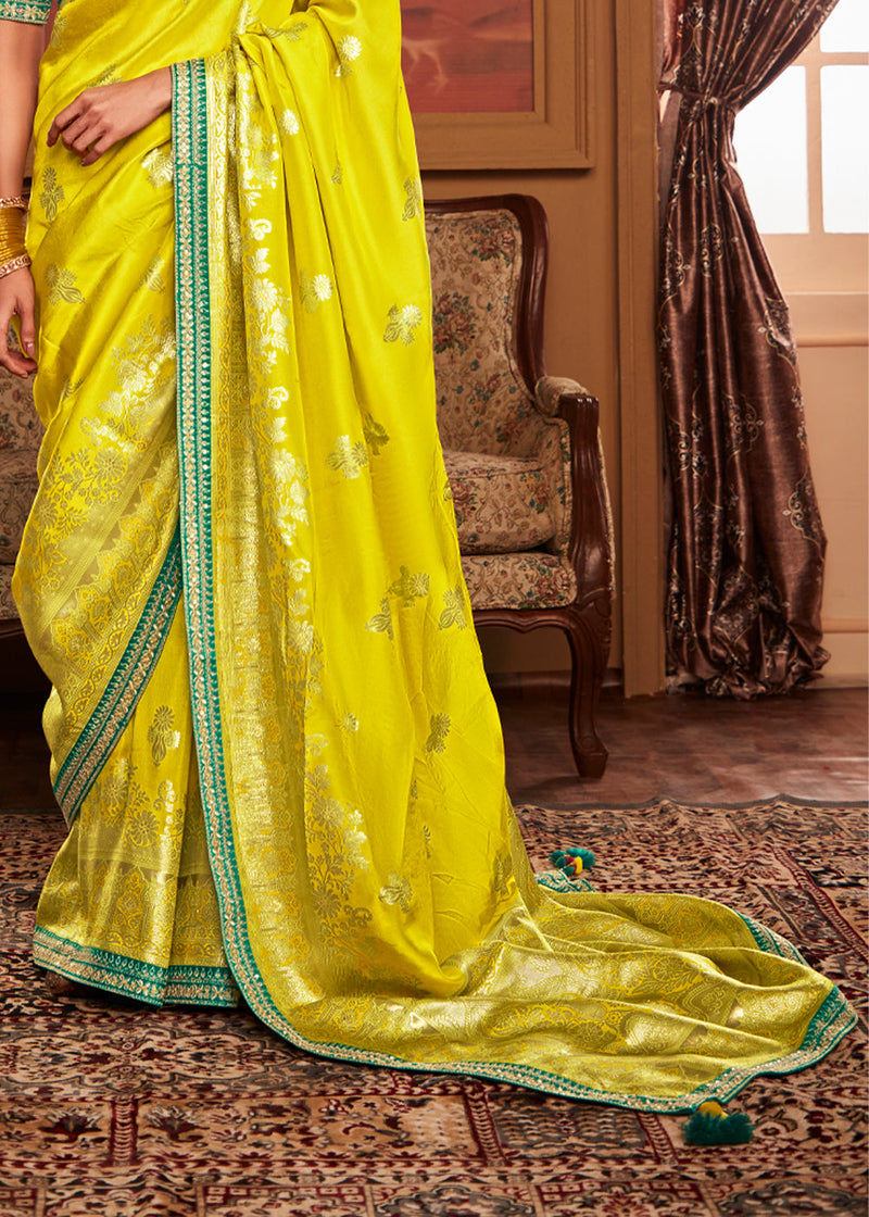 Lemon Green Color Contrast Kanjivaram Silk Saree (031926942)