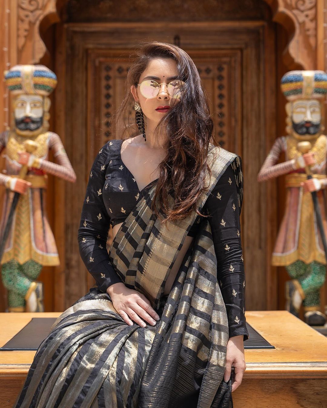 Buy MySilkLove Sonali Kulkarni in Raven Black Banarasi Handloom Silk Saree Online