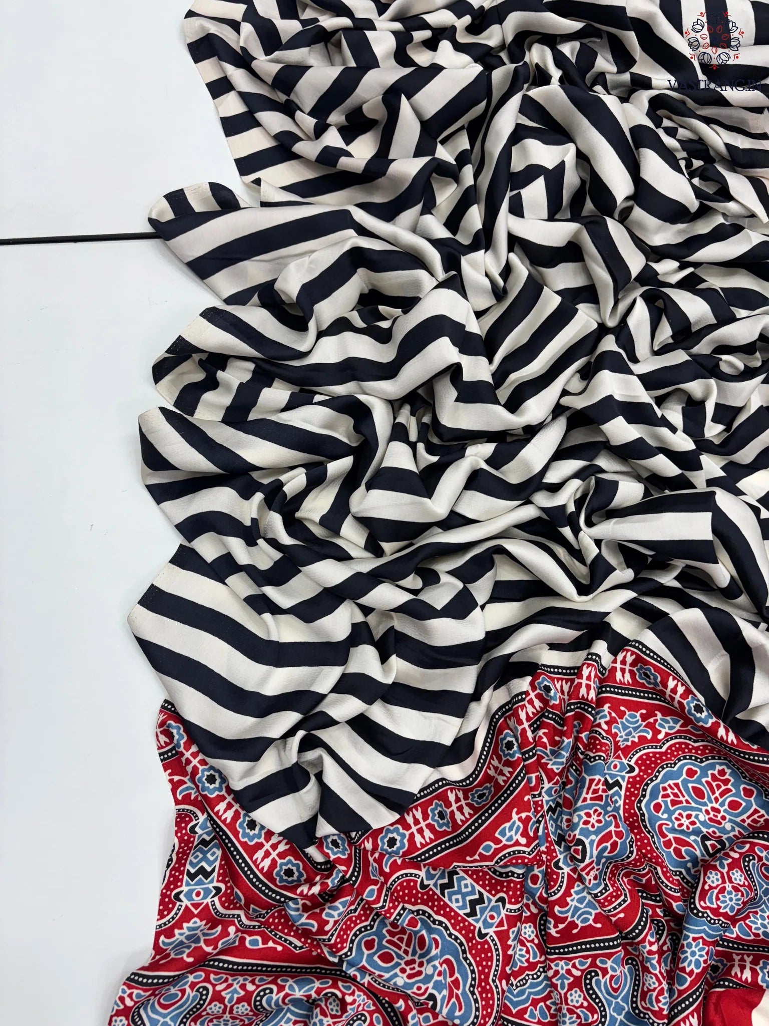 Buy MySilkLove Magnolia White and Black Stripes Ajrakh Printed Satin Crepe Silk Saree Online