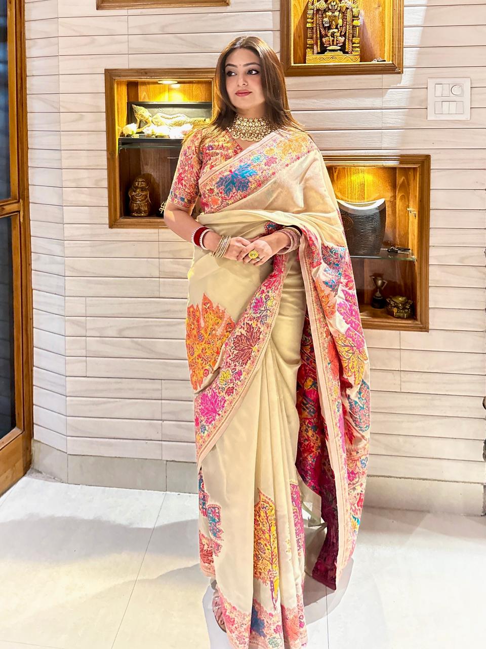 Buy MySilkLove Eggshell White Kashmiri Handloom Jamewar Saree Online