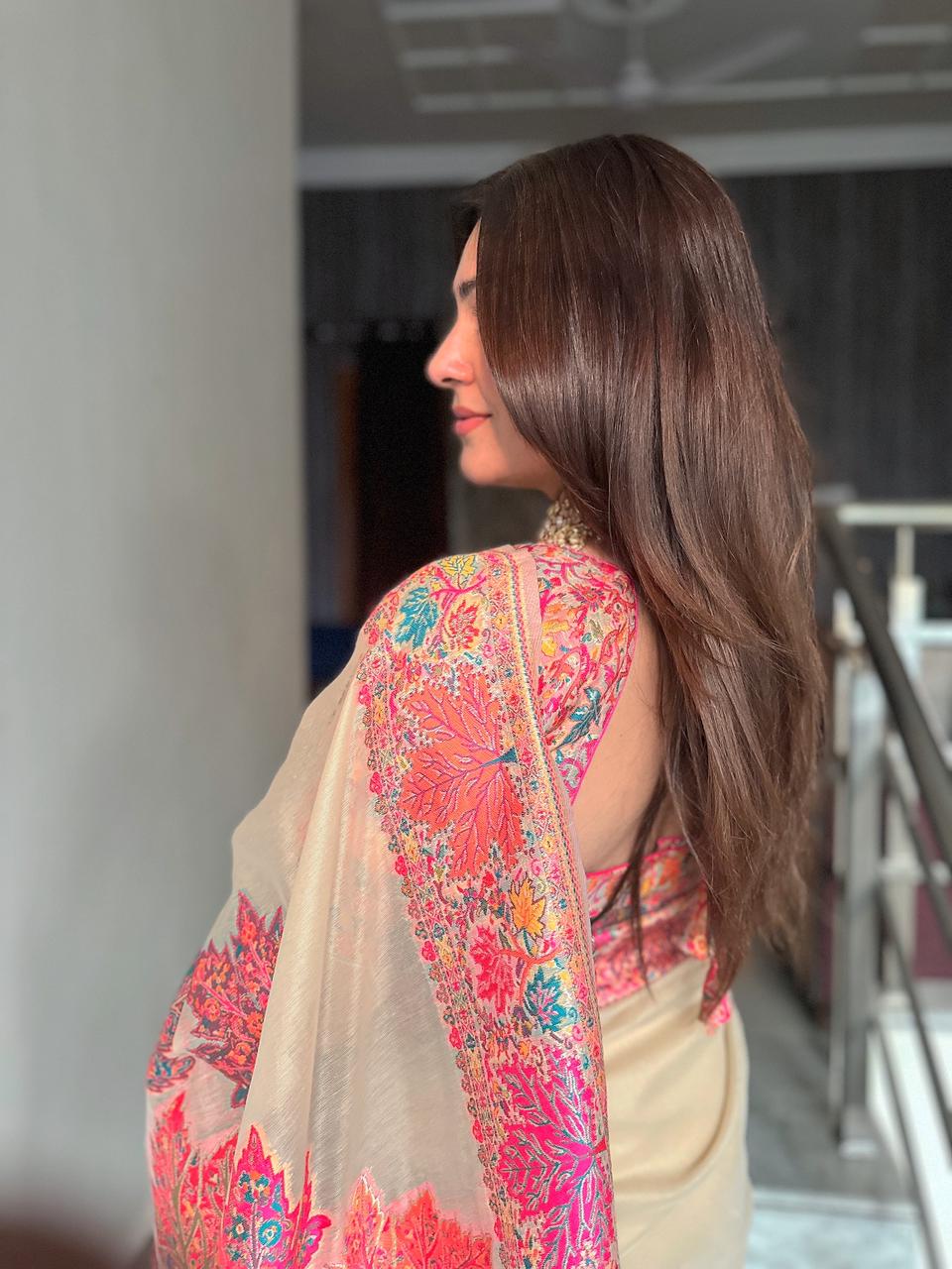 Buy MySilkLove Eggshell White Kashmiri Handloom Jamewar Saree Online