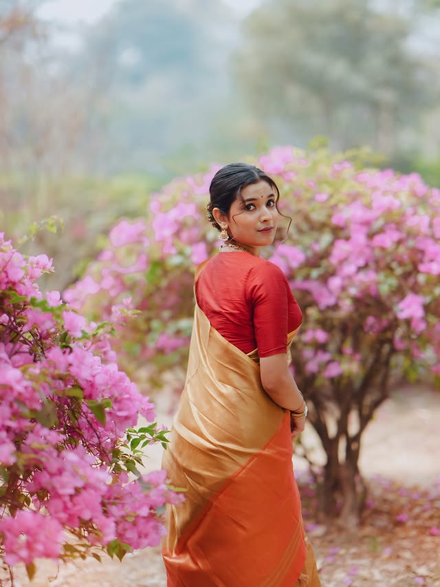 Buy MySilkLove Corn Gold Handloom Tissue Saree Online