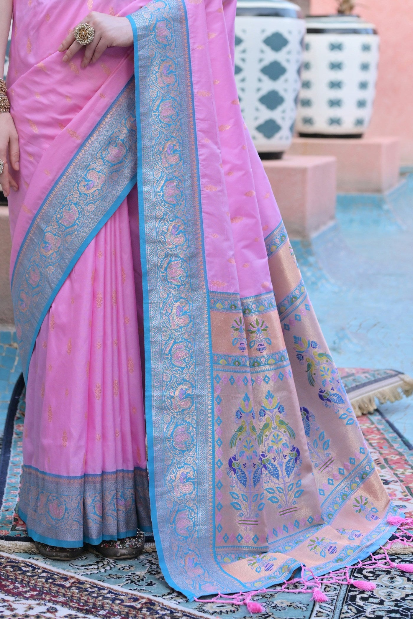 Buy MySilkLove Glowing Lotus Pink Zari Woven Paithani Saree Online