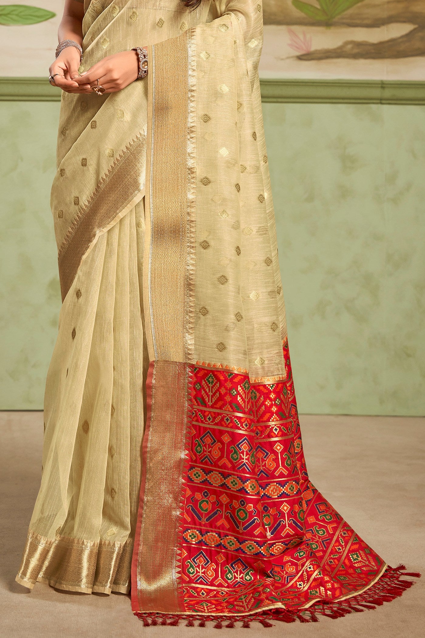 Buy MySilkLove Tumbleweed Cream Banarasi Tissue Silk Saree Online